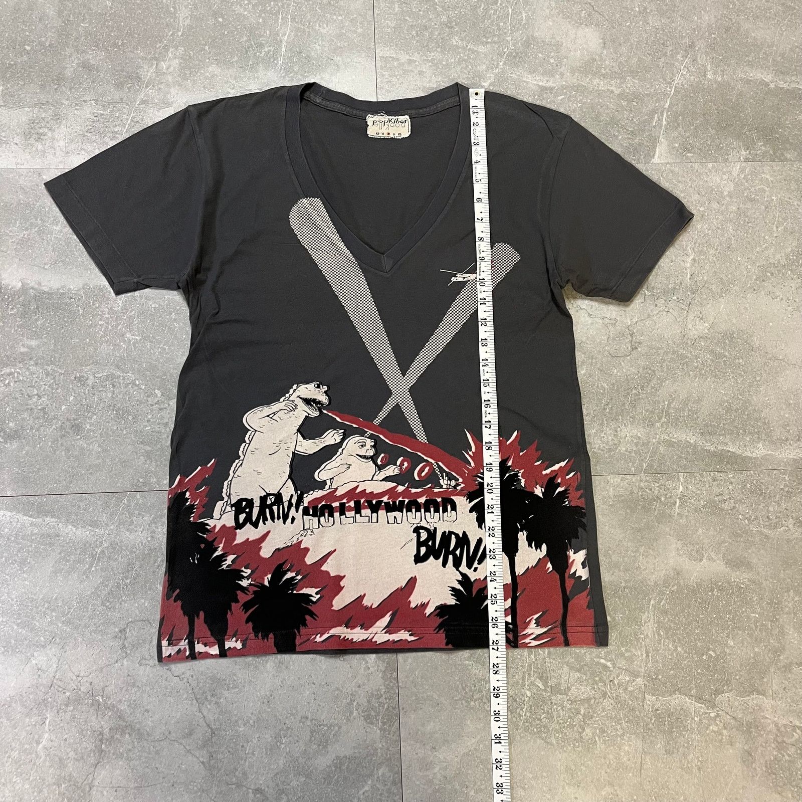 Vintage Vintage single stitch godzilla destroys holywood popkillers Size US M / EU 48-50 / 2 - 5 Thumbnail