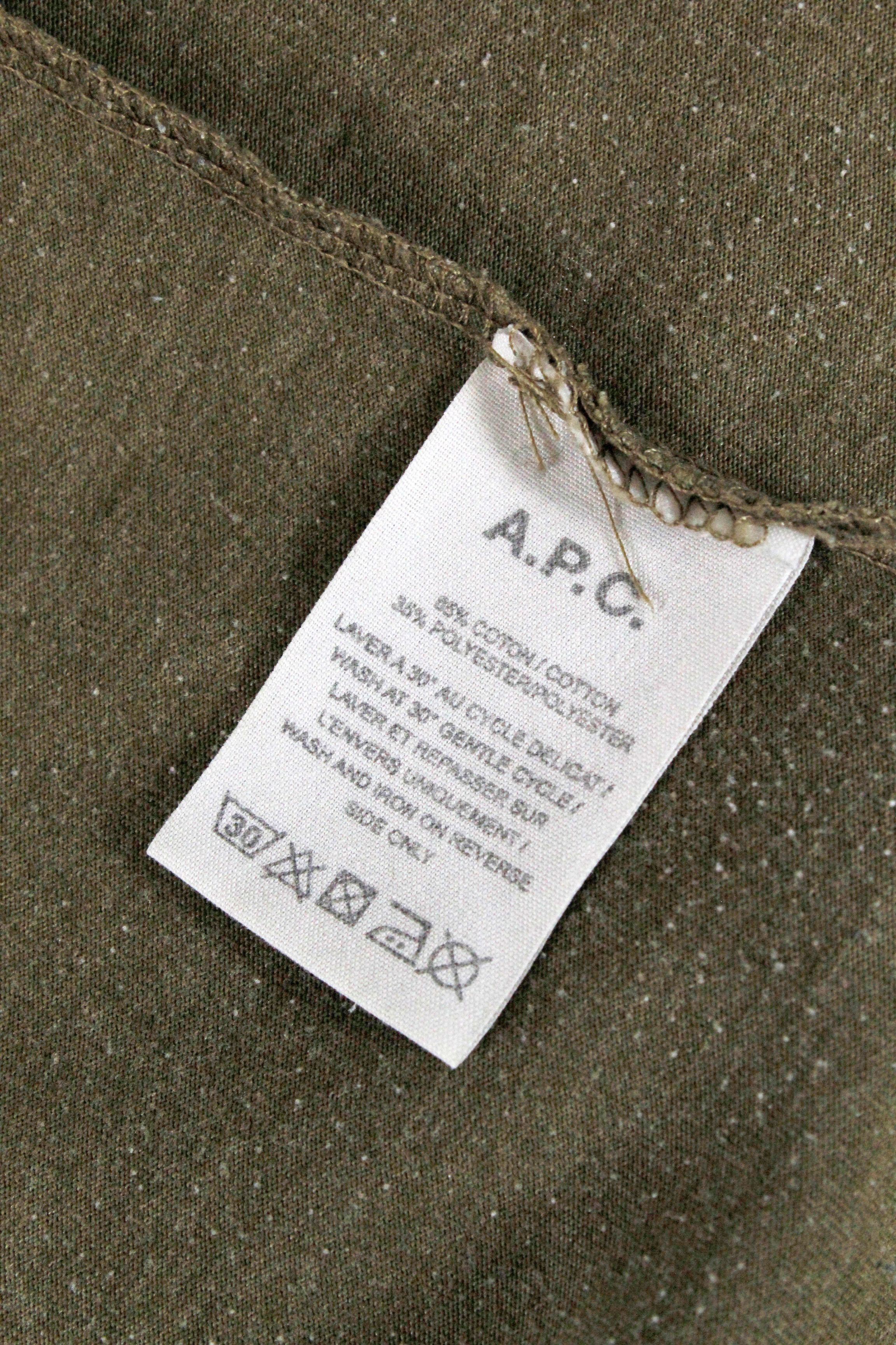 A.P.C. A.P.C. Pocket Khaki Back Logo Tee T-shirt Size US S / EU 44-46 / 1 - 6 Thumbnail