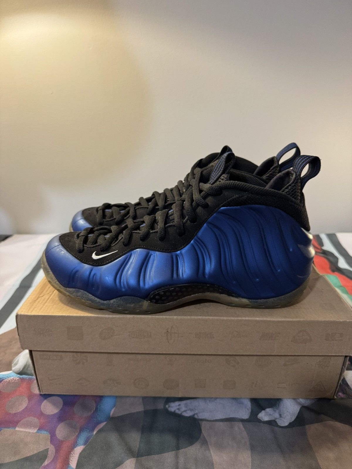 Nike Foamposit Royal Blue Size US 8 / EU 41 - 3 Thumbnail