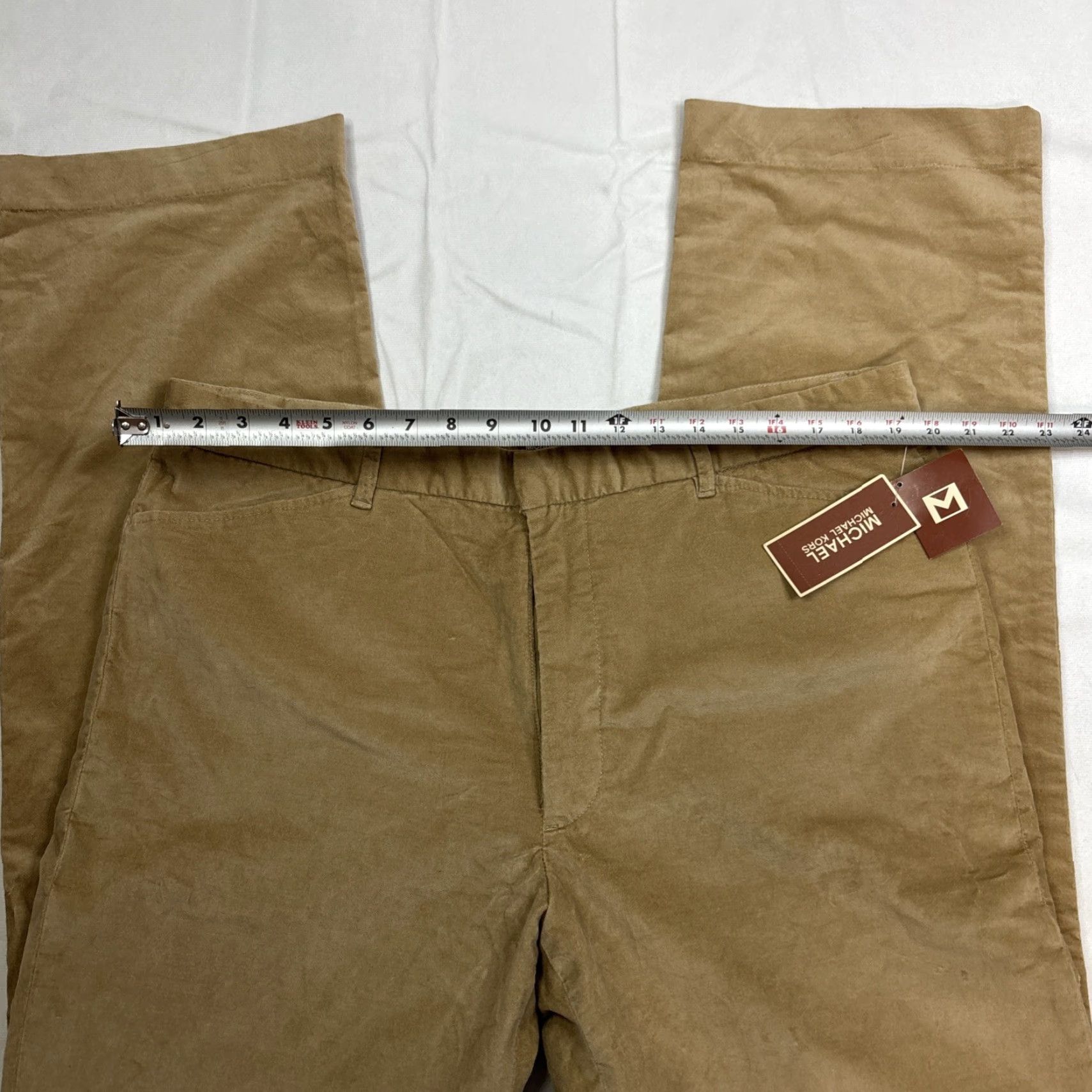 Michael Kors NWT Michael Kors Performance 04 Fall Dress Pants Mens 38 Camel Classic Fit NEW Size US 38 / EU 54 - 6 Thumbnail