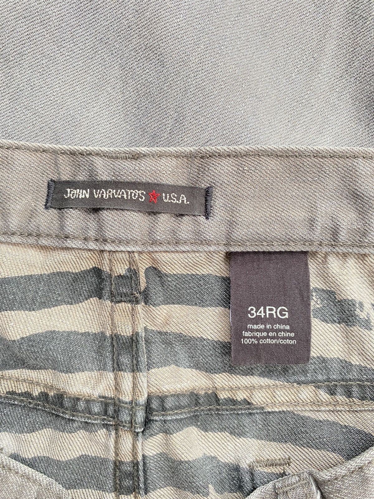 John Varvatos John Varvatos grey denim jeans Size US 36 / EU 52 - 13 Thumbnail