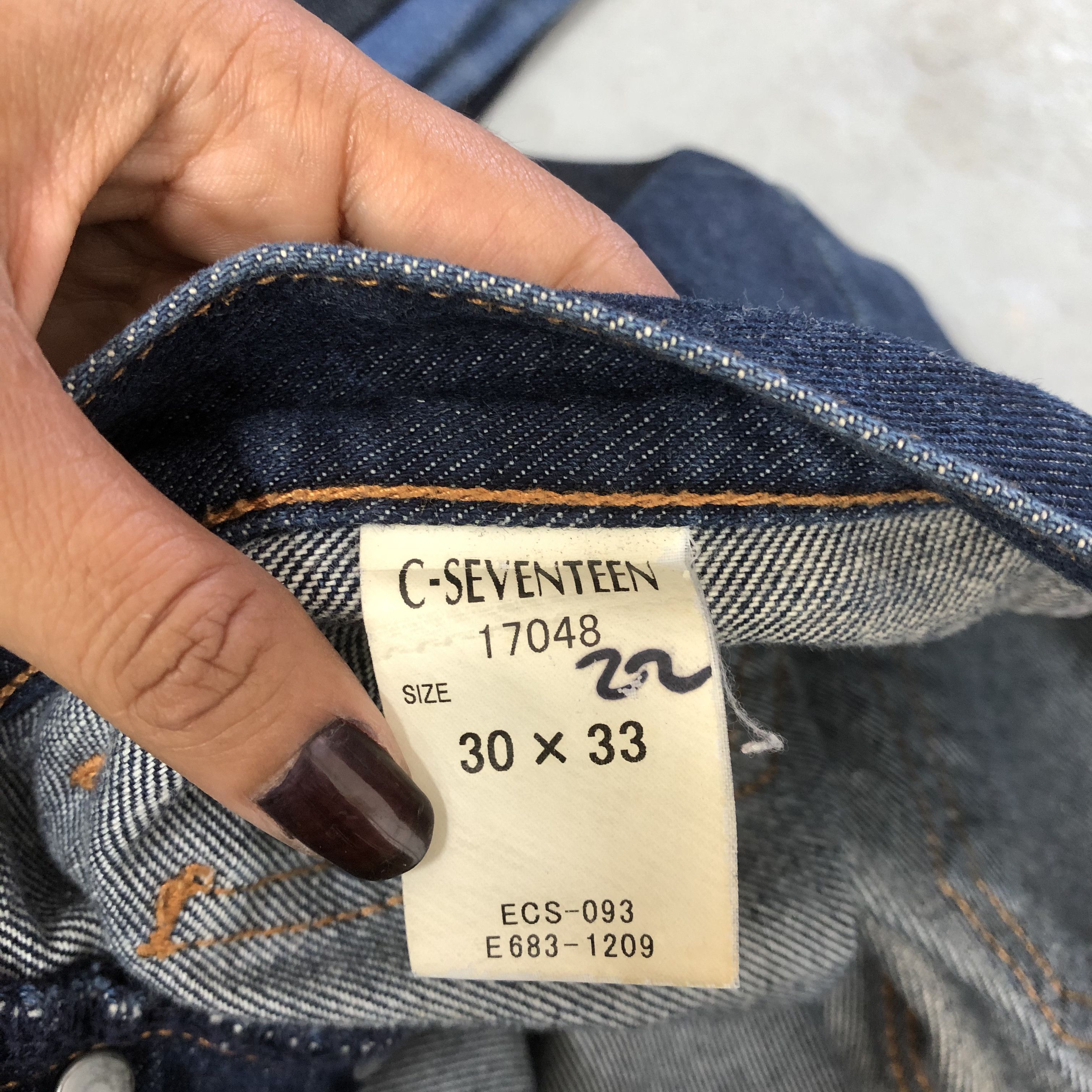 Japanese Brand Vintage Japanese Bush Pants Button Fly Blue Wash Jeans Denim Size 28" / US 6 / IT 42 - 8 Thumbnail