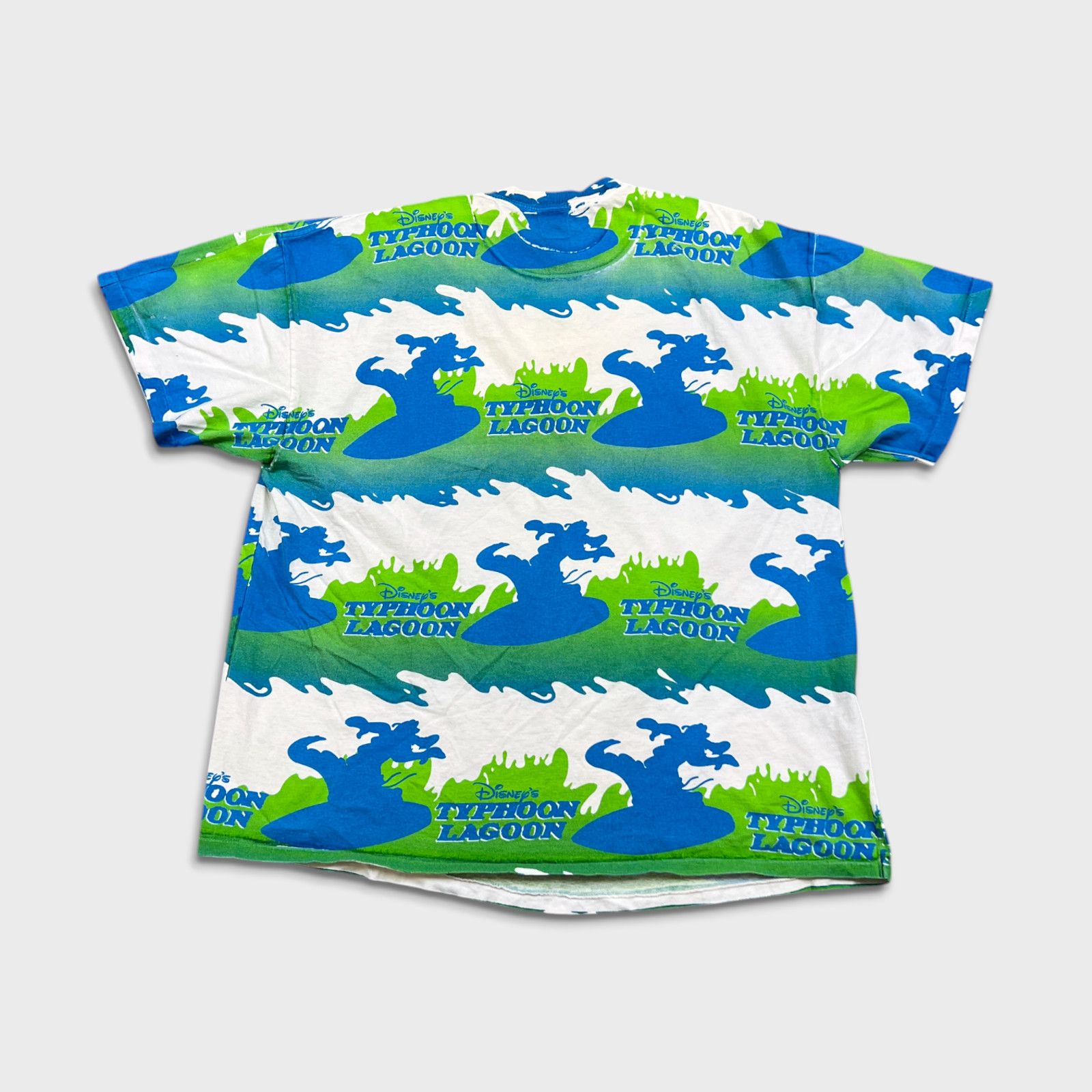 Disney × Mickey Mouse × Vintage 90s Disney World Typhoon Lagoon T Shirt XL AOP Stitched Tee Size US XL / EU 56 / 4 - 7 Thumbnail