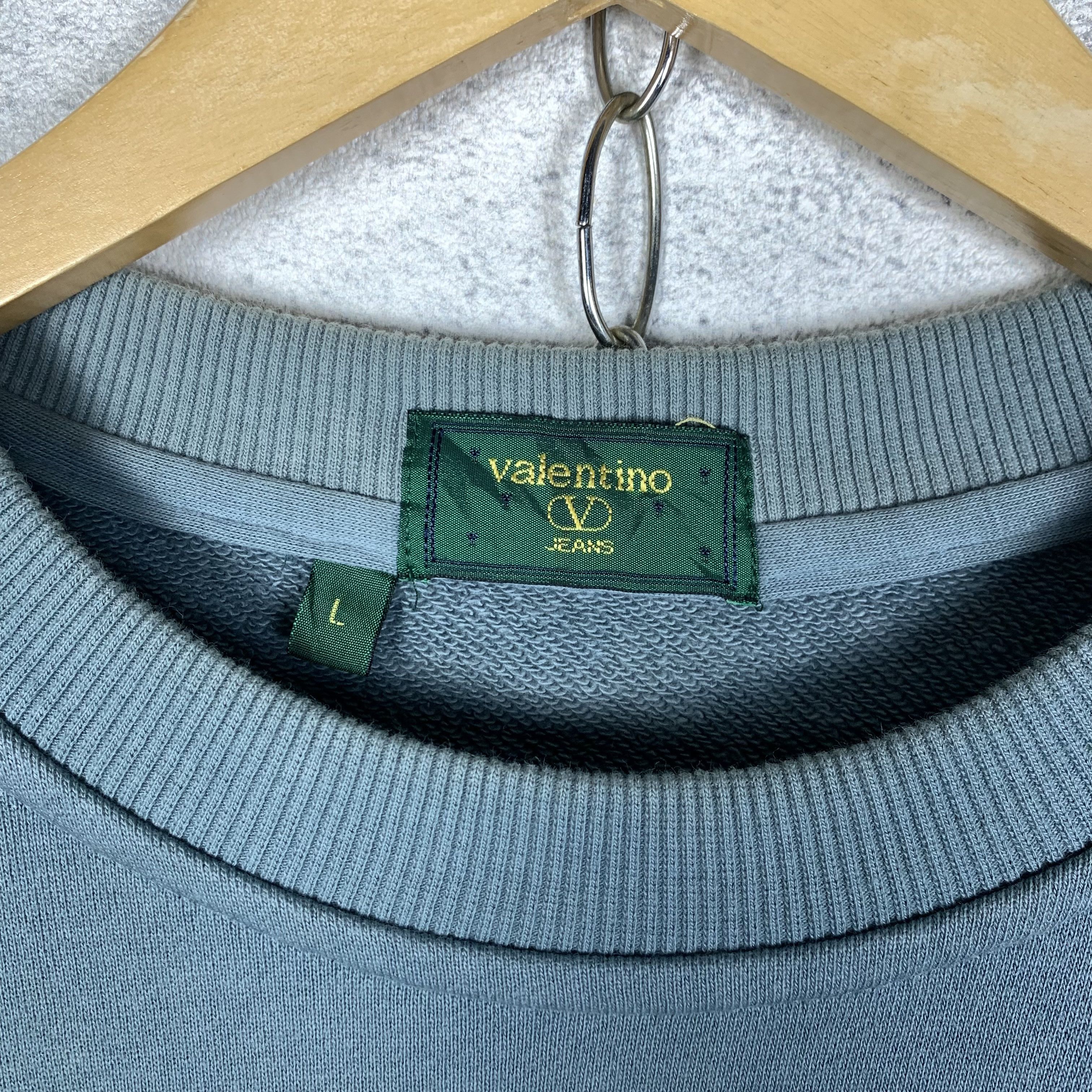Valentino Vintage 90s Valentino Jeans Sweatshirt Crewneck Size US L / EU 52-54 / 3 - 3 Thumbnail
