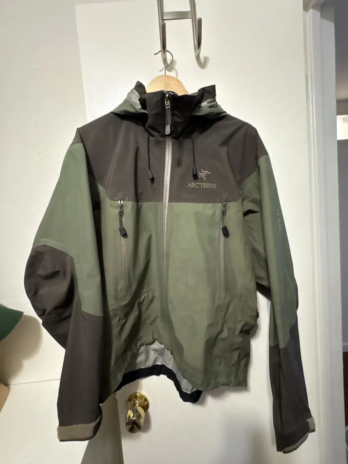 ジャケット・アウター 00s Arcteryx Theta AR Goretex Jacket Arc'teryx Theta AR Review | Tested & Rated