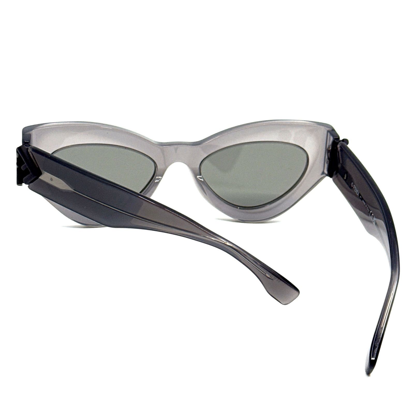 Fendi New, FENDI Sunglasses FE40146I 20A Authentic Size ONE SIZE - 10 Thumbnail