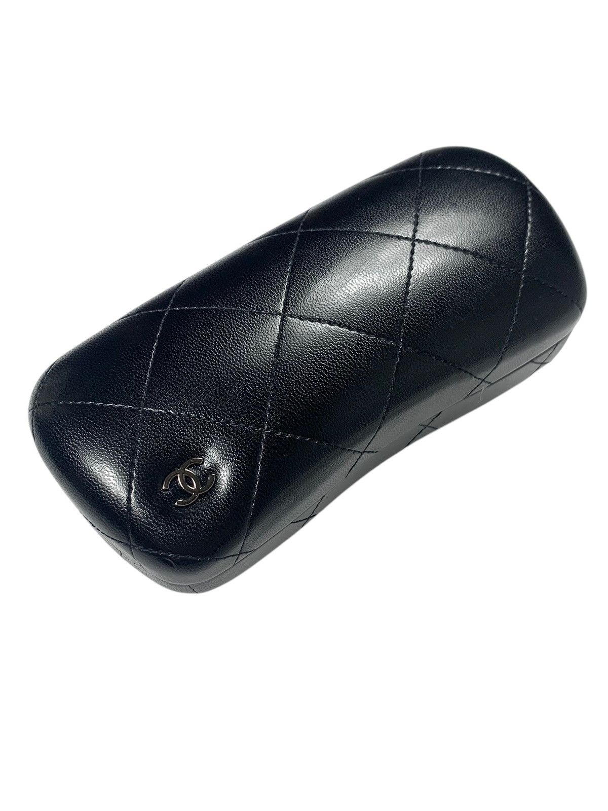 Chanel Chanel Sunglasses Hard Case Size ONE SIZE - 1 Thumbnail