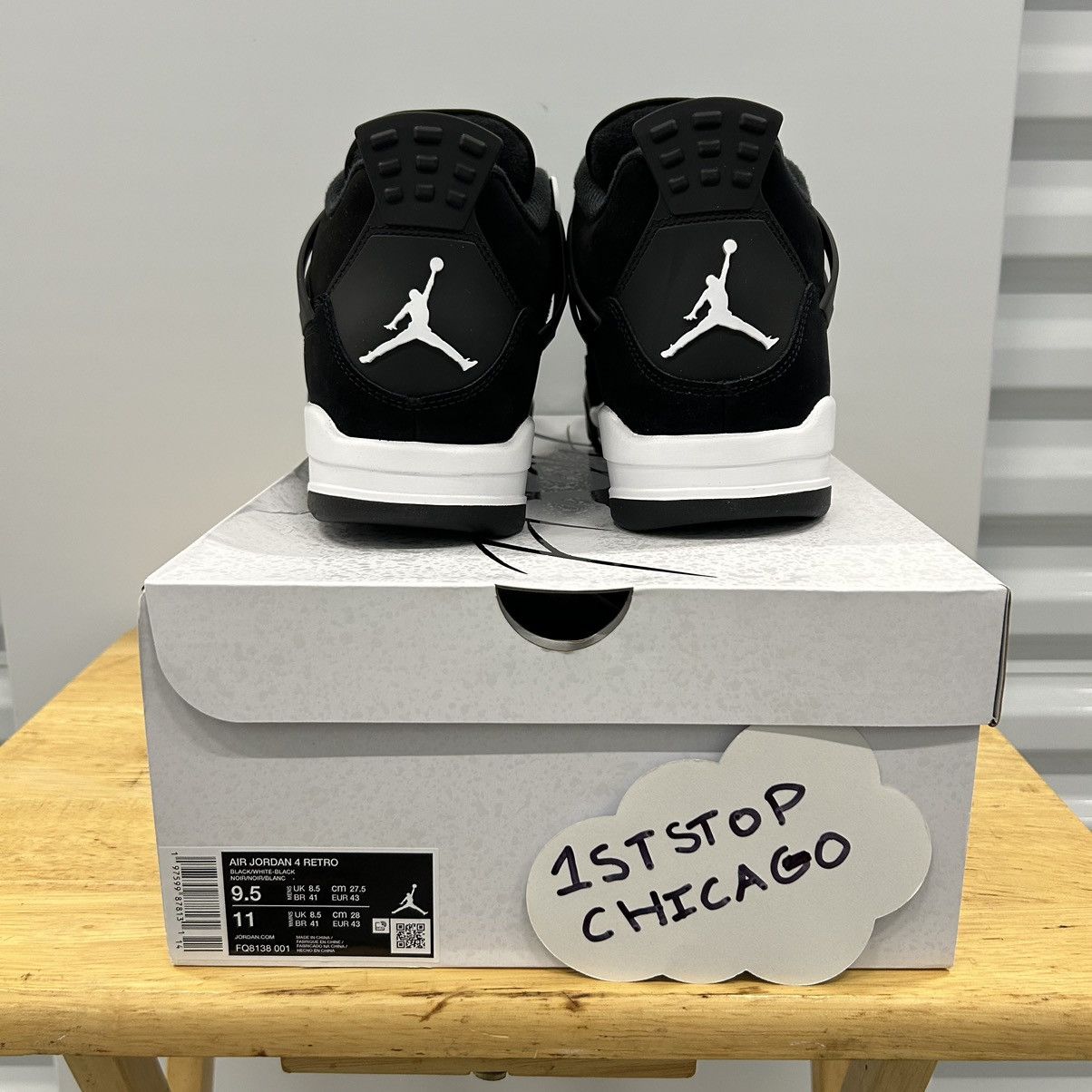 Jordan Brand × Nike Air Jordan 4 Retro White Thunder Mens Size 9.5 Authentic NEW Size US 9.5 / EU 42-43 - 3 Thumbnail