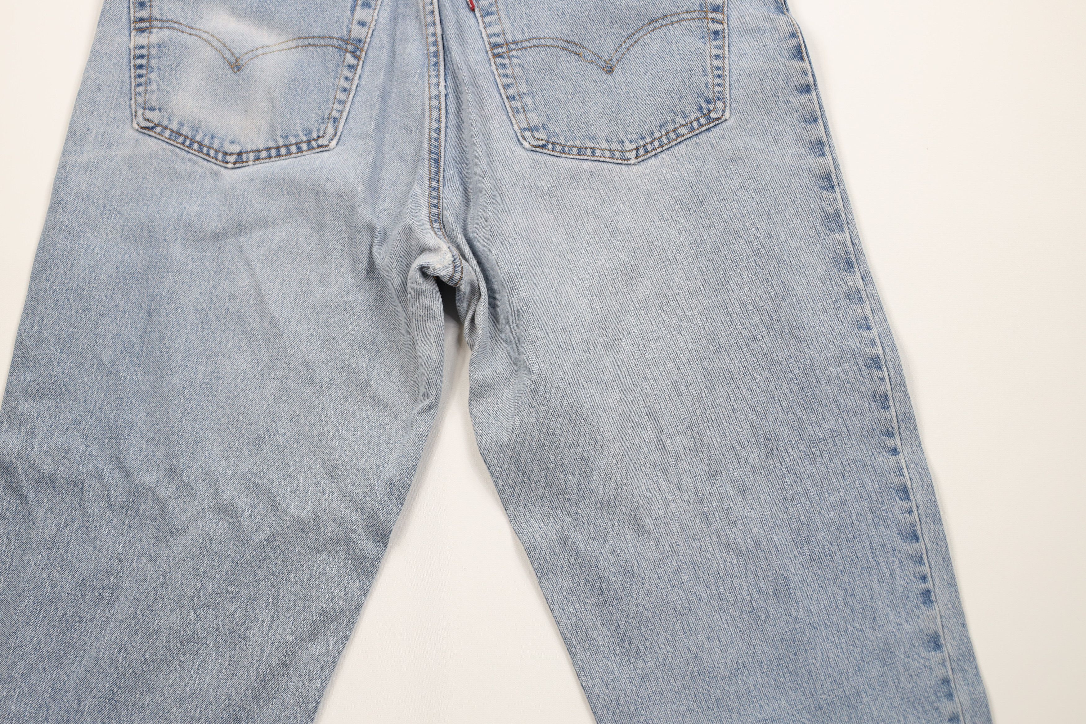 Levi's Vintage 90s Levis 550 Relaxed Tapered Leg Denim Jeans USA Size US 38 / EU 54 - 14 Thumbnail