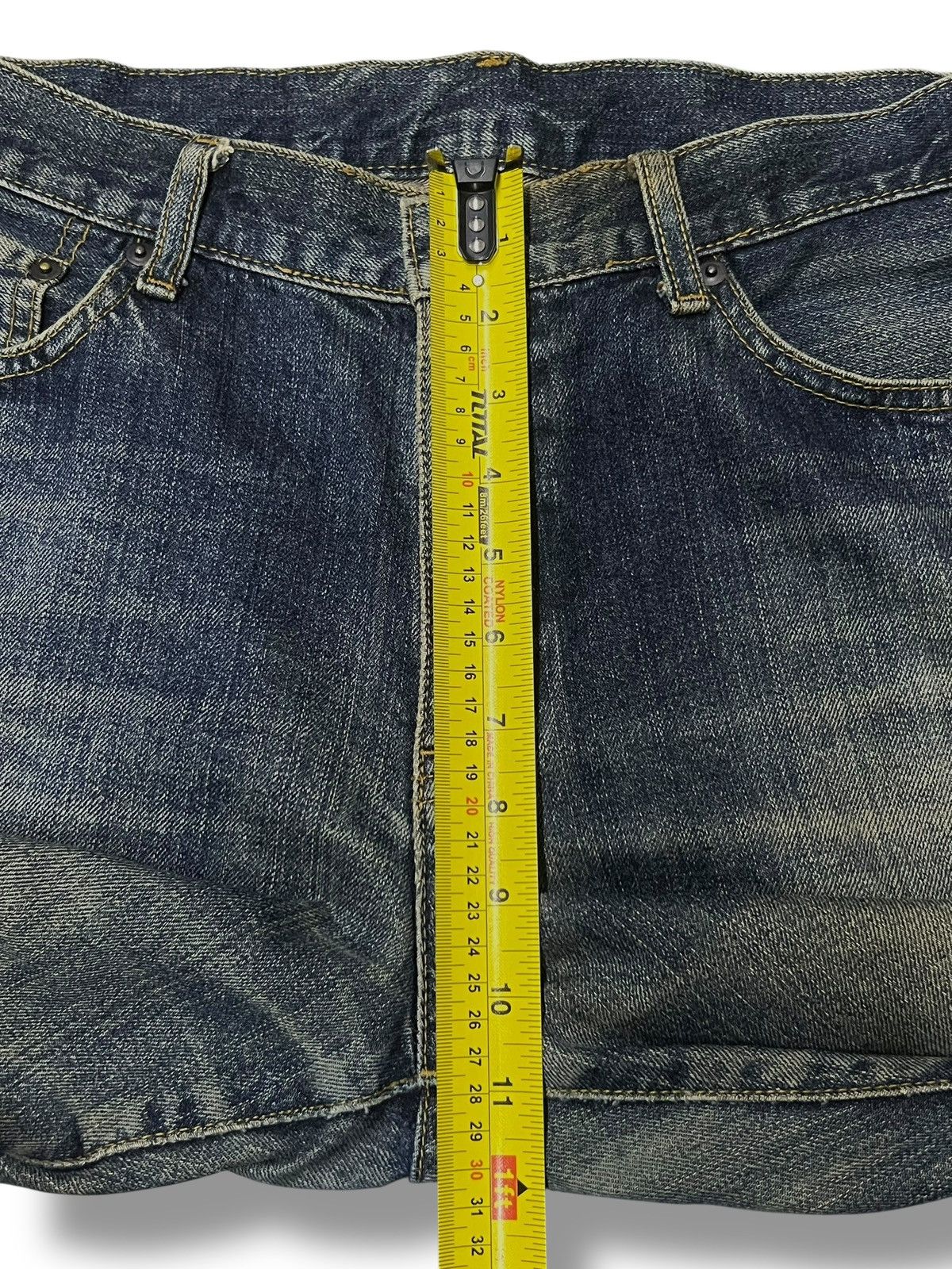 Uniqlo Bootcut Vintage 00s Uniqlo - Faded Whiskering Mud Wash Jeans Size US 34 / EU 50 - 14 Thumbnail