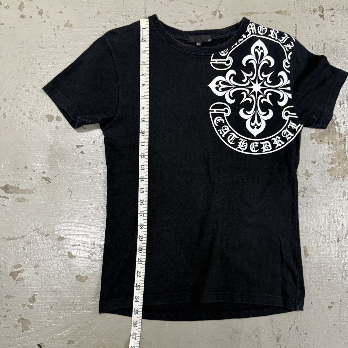 Japanese Brand Japanese Brand Gothic Cross Horseshoe Chrome Heart Style Tee Size US S / EU 44-46 / 1 - 5 Thumbnail
