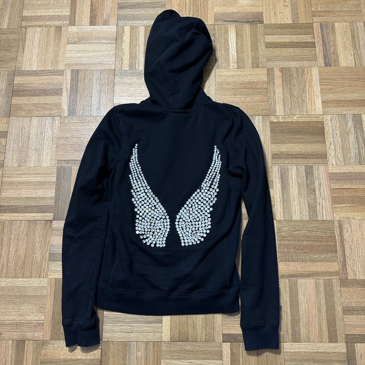 Vintage Vintage Twisted Heart hoodie Size ONE SIZE - 1 Thumbnail