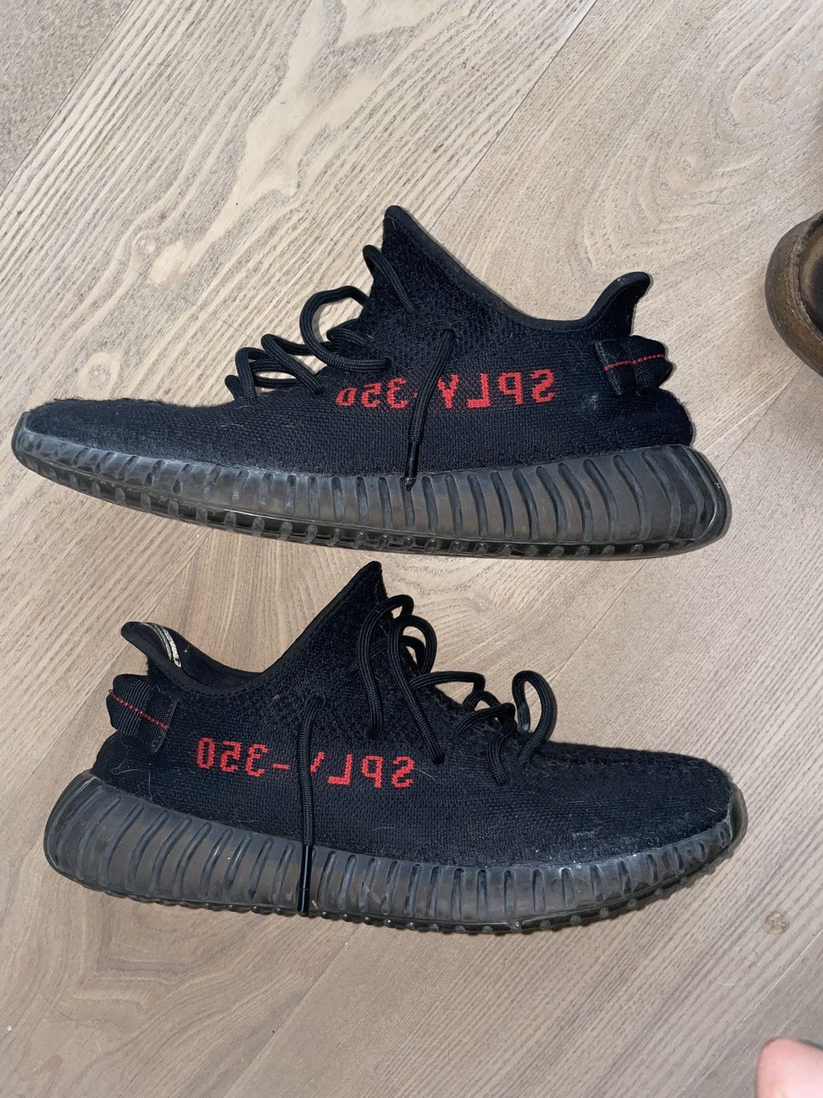 Adidas × Kanye West Yeezy Boost 350 V2 Bred 2017 Size US 10.5 / EU 43-44 - 5 Thumbnail