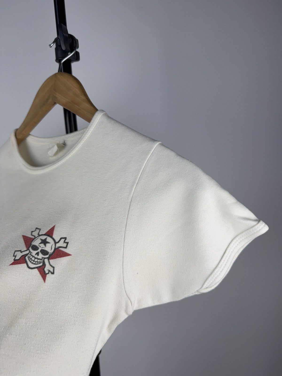 Band Tees Vintage 90s Retro Die Toten Hosen Germany wmns t shirt Size S / US 4 / IT 40 - 5 Thumbnail