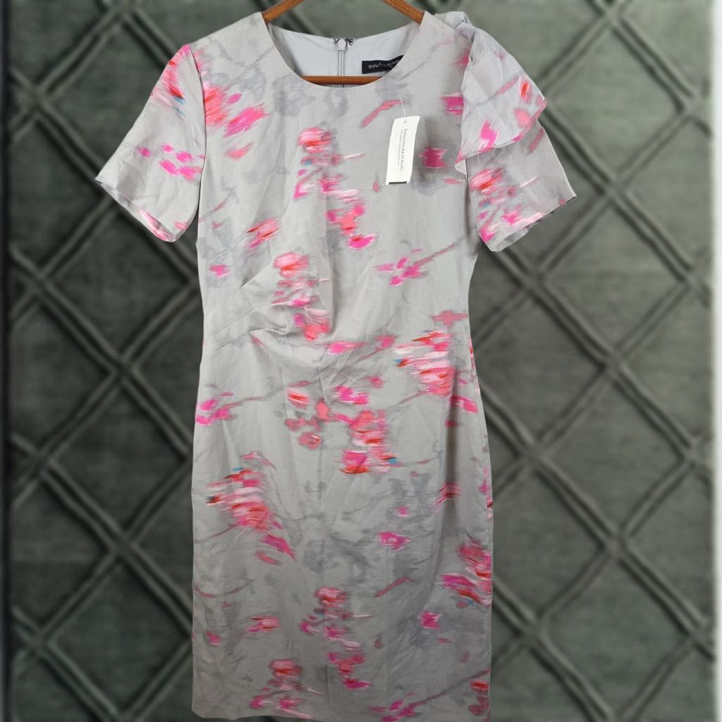 Banana Republic Sheath Dress Women's Size 0 Gray Knee Length Ruffle Shoulder Watercolor Paint Stroke Lined New, Women's (Size Xs)