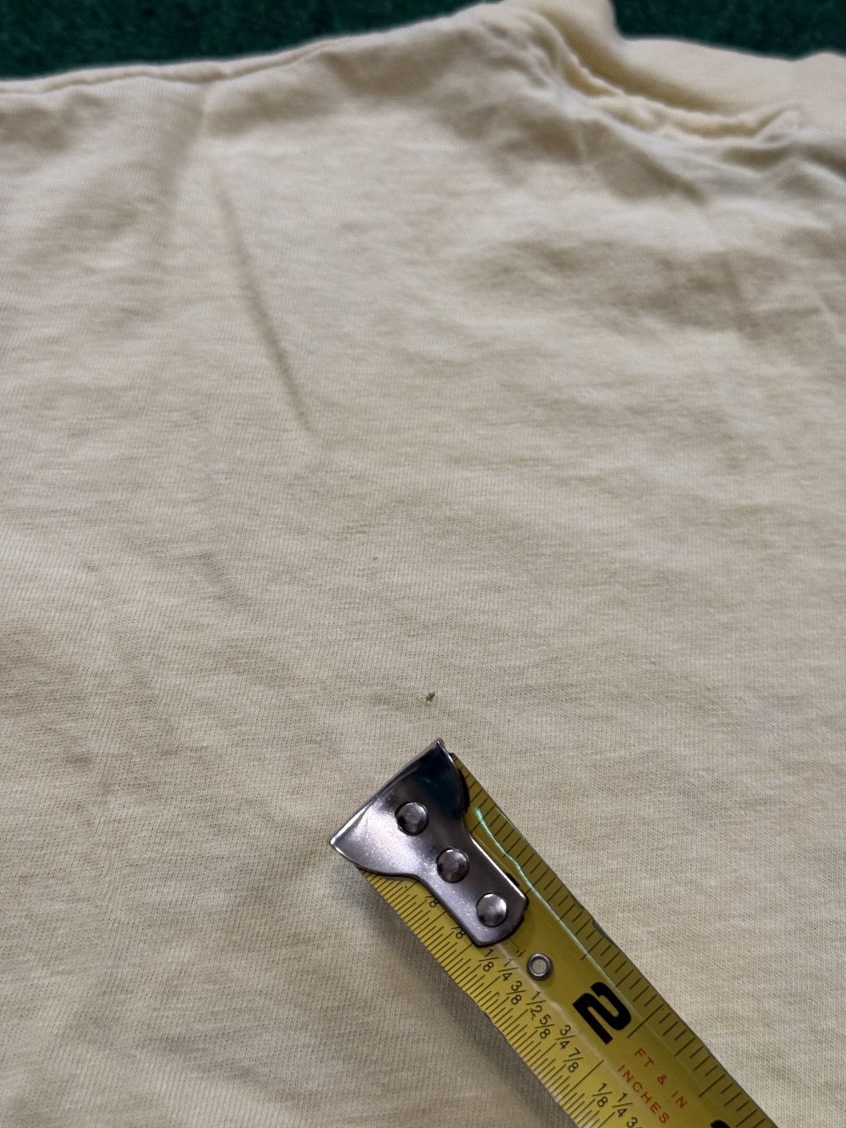 Hanes Vintage 80s 90s Honolulu Club Hawaii Surf Surfer T Shirt Size US L / EU 52-54 / 3 - 7 Thumbnail