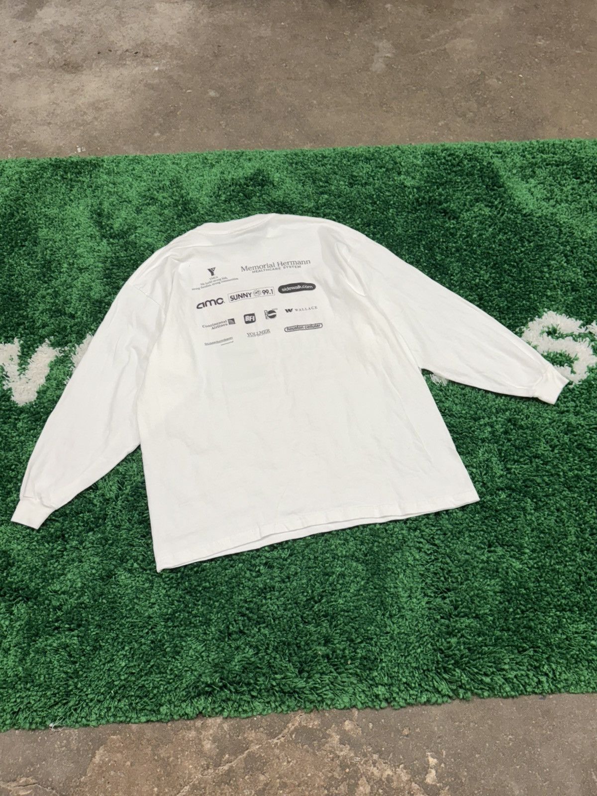 Vintage Vintage Hanes Christmas Jingle Bell Hospital Long White 2XL Size US XXL / EU 58 / 5 - 5 Thumbnail