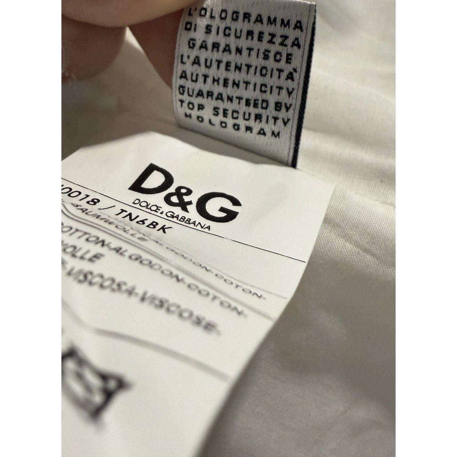Dolce & Gabbana Dolce & Gabbana Short Blazer White Pearl Button Size 40 Mint Size S / US 4 / IT 40 - 9 Thumbnail