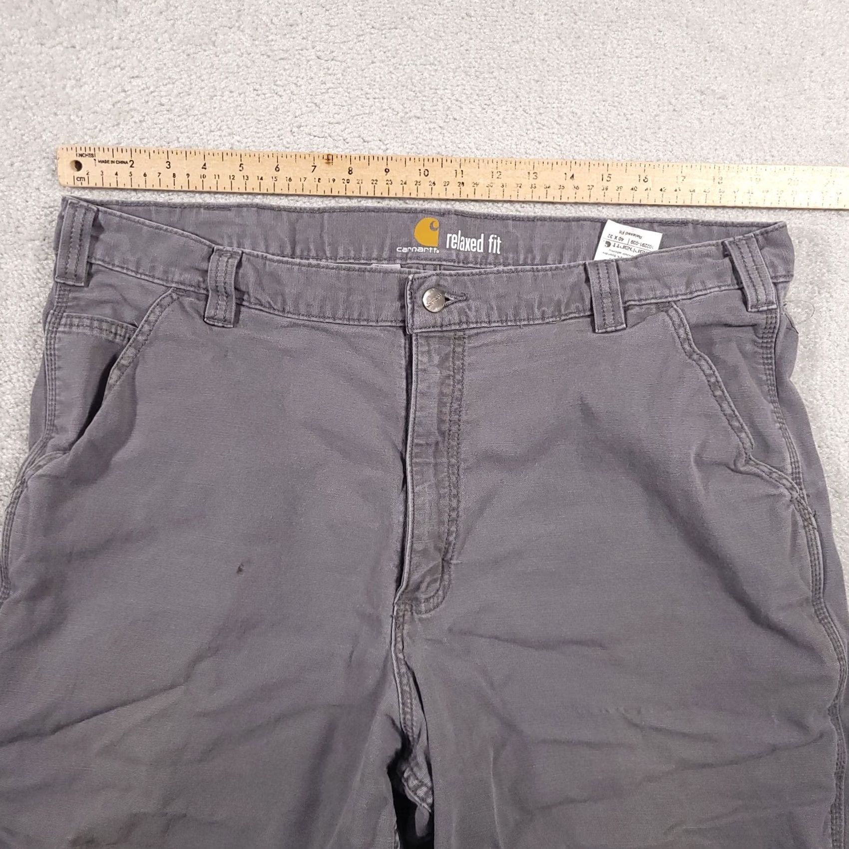 Carhartt VINTAGE Carhartt Cut Off Shorts Mens 40 Gray Relaxed Rugged Raw Hem Work Destroyed Casual 90s Mens Size US 40 / EU 56 - 7 Thumbnail