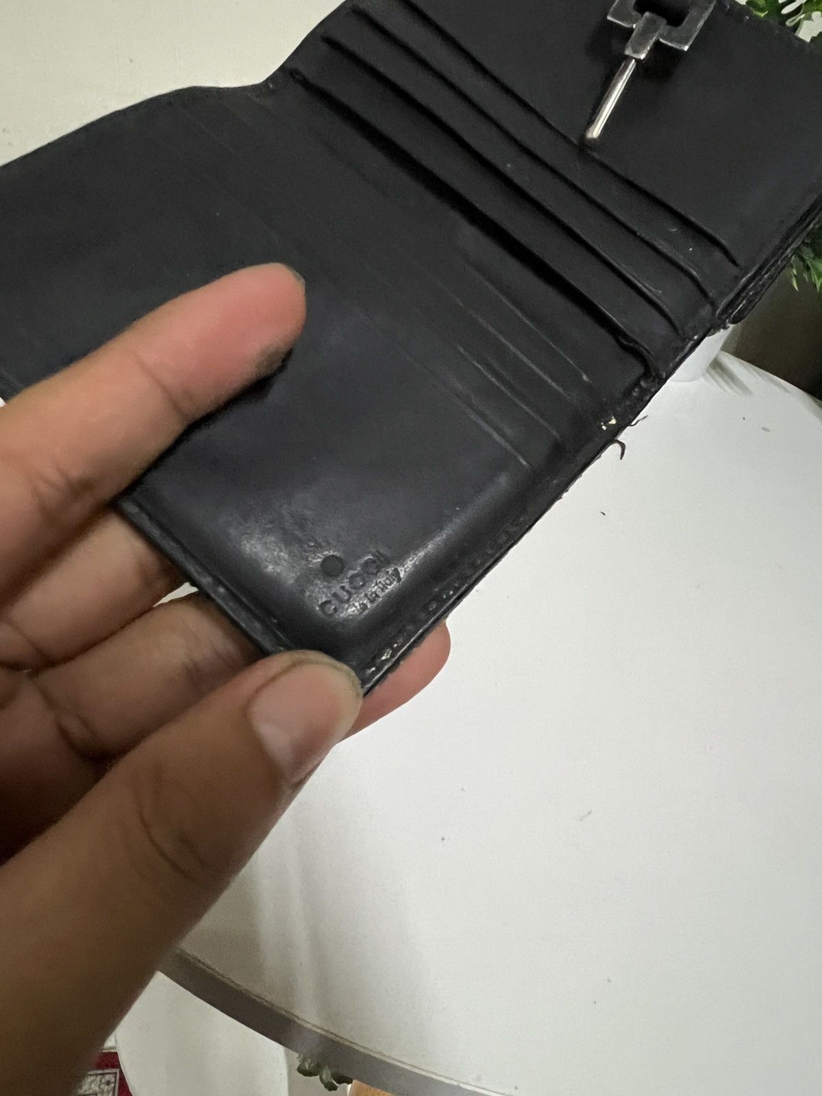 Gucci × Vintage Vintage Gucci Wallet Distresses Size ONE SIZE - 6 Thumbnail