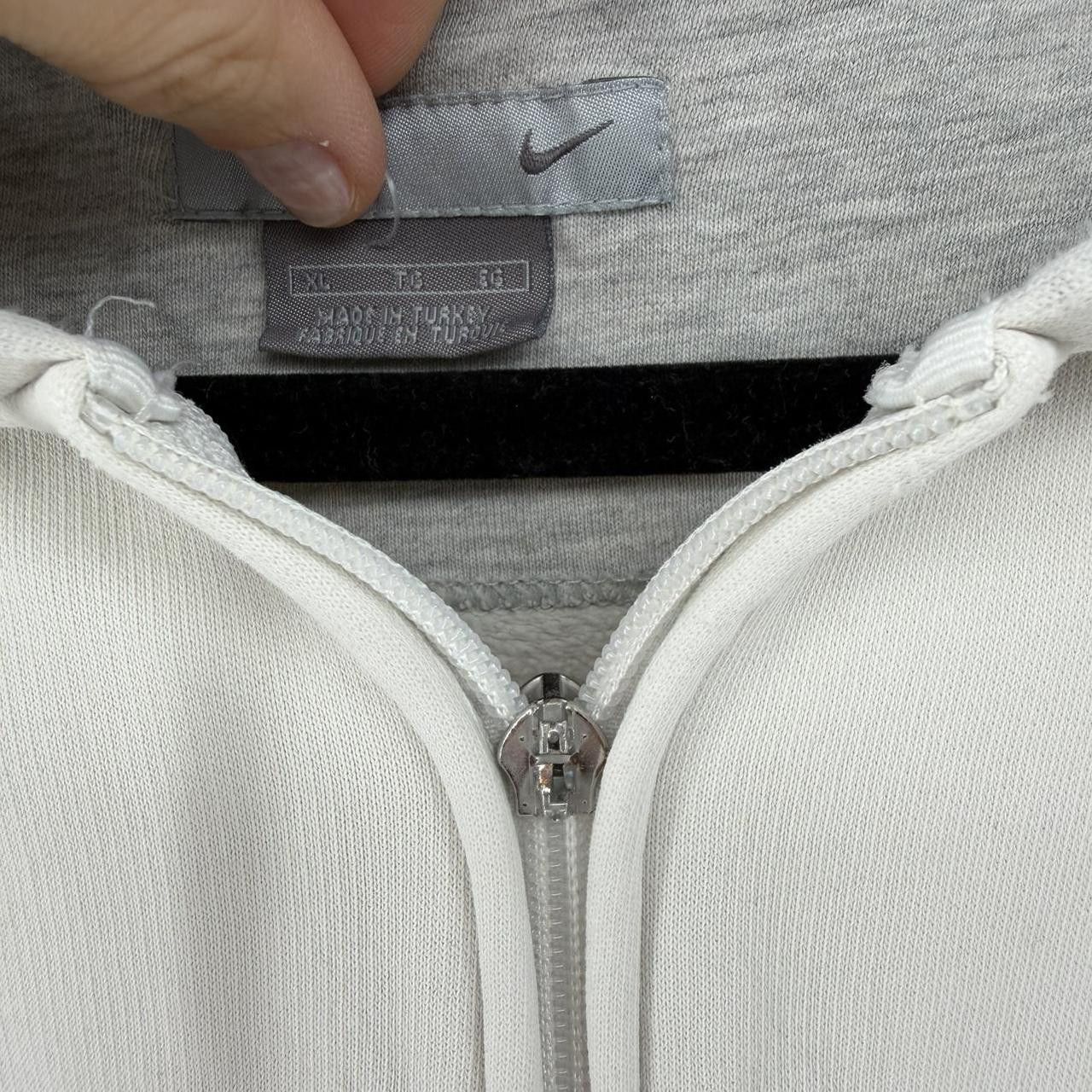 Nike Nike Air Full Zip Hoodie XL Cream Beige Embroidered Logo Size US XL / EU 56 / 4 - 2 Thumbnail