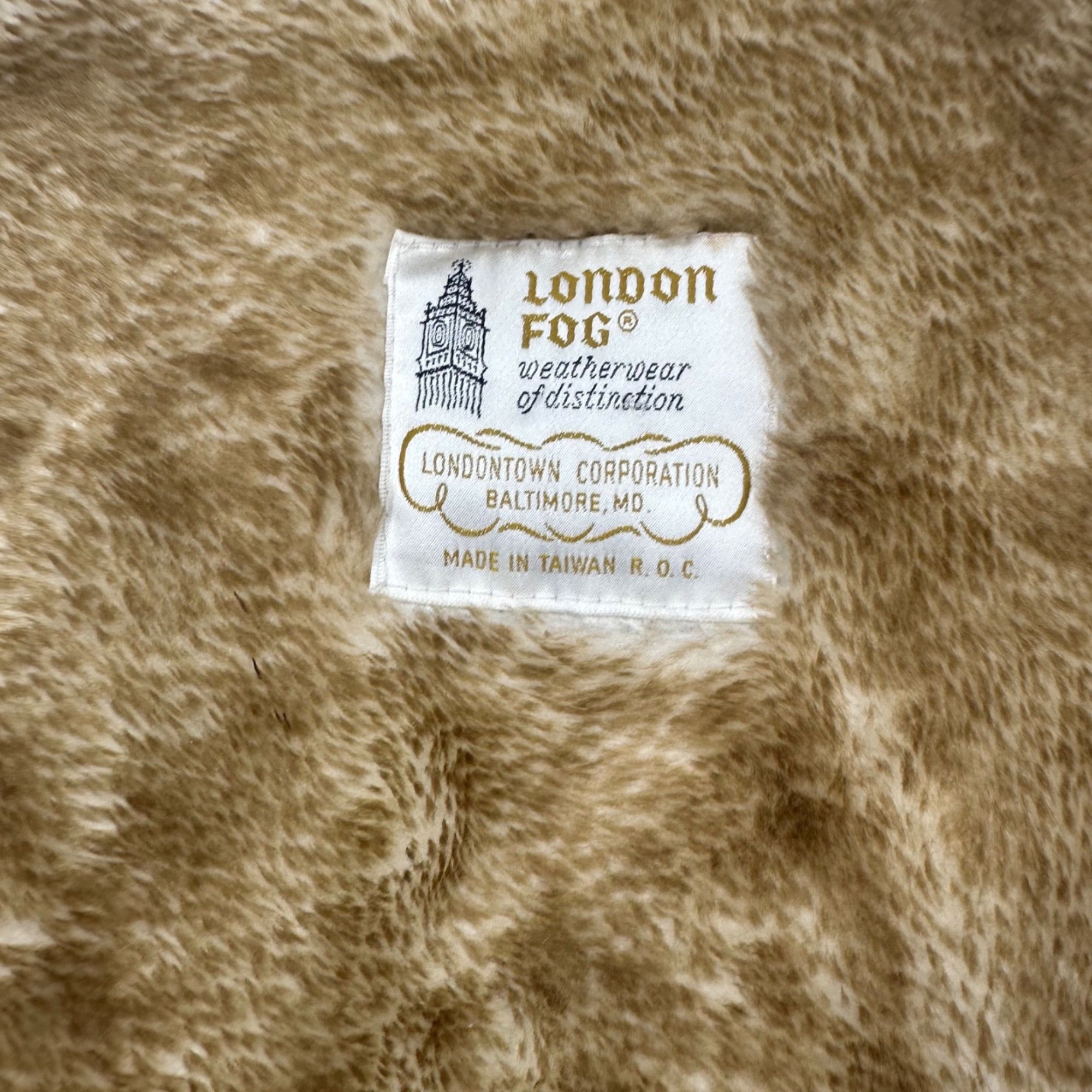 London Fog 90s London Fog Faux Fur Lined Khaki Grails Jacket - XL Size US XL / EU 56 / 4 - 6 Thumbnail
