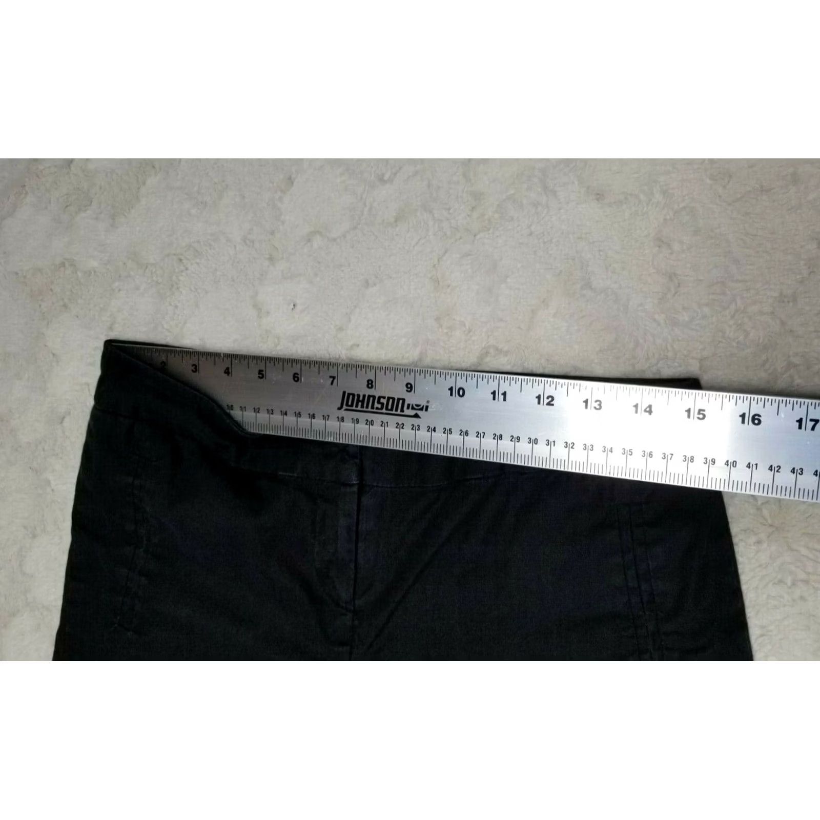 Vintage ECI Petite New York Womens Black Mid-Rise Bermuda Shorts Flat-Front Size 6P Size 28" / US 6 / IT 42 - 6 Thumbnail