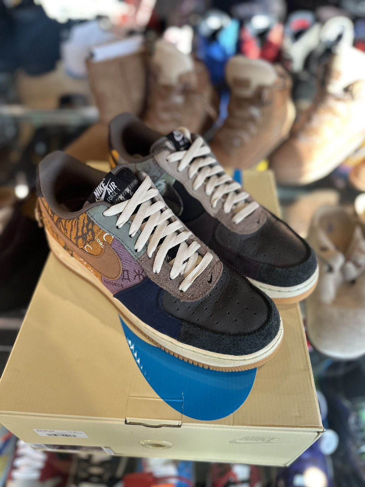 Nike × Travis Scott Air Force 1 Travis Scott Cactus Jack Clean OG Size 11.5 Size US 11.5 / EU 44-45 - 2 Thumbnail