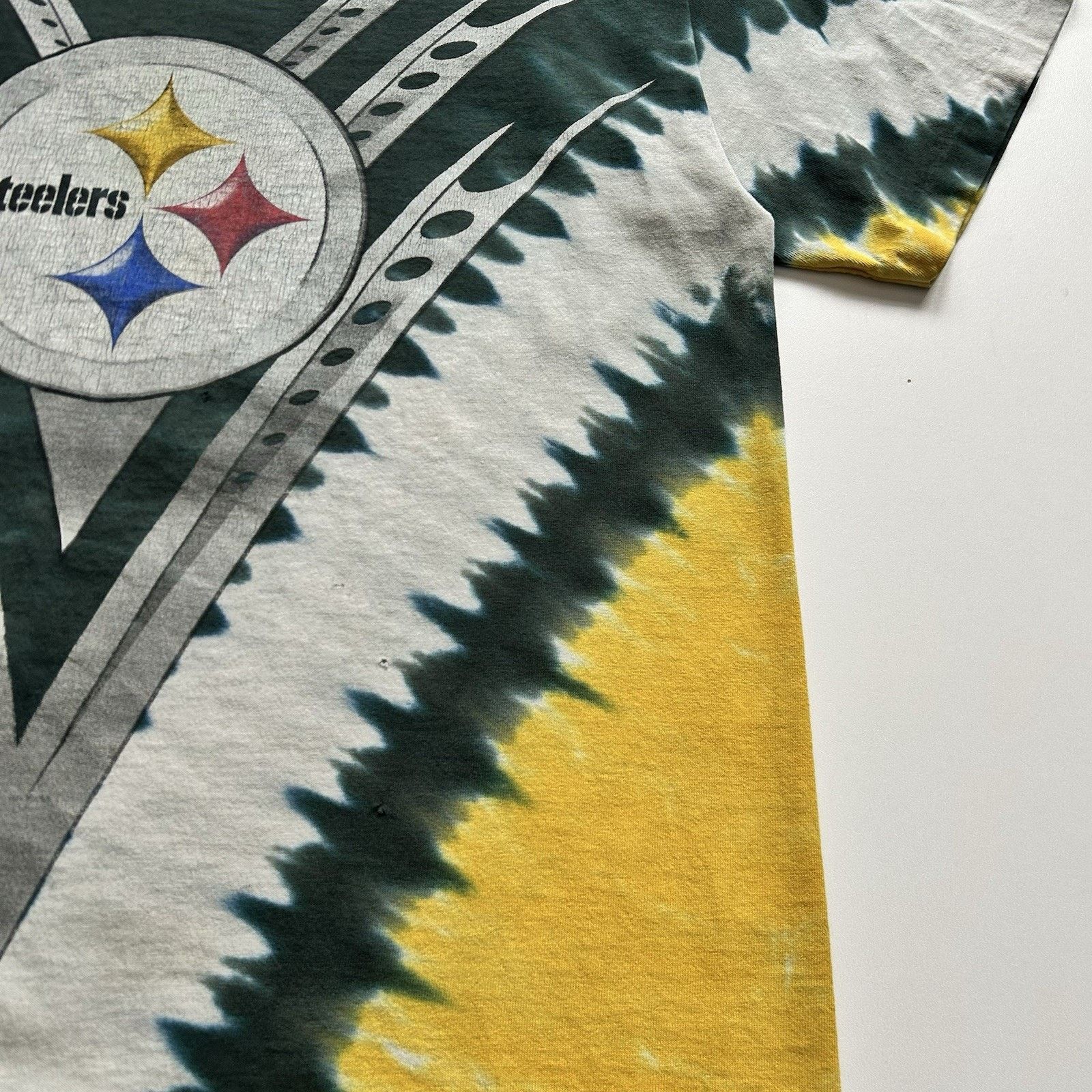 NFL Vintage 90s Pittsburgh Steelers T Shirt Medium NFL Tie Dye Size US M / EU 48-50 / 2 - 6 Thumbnail