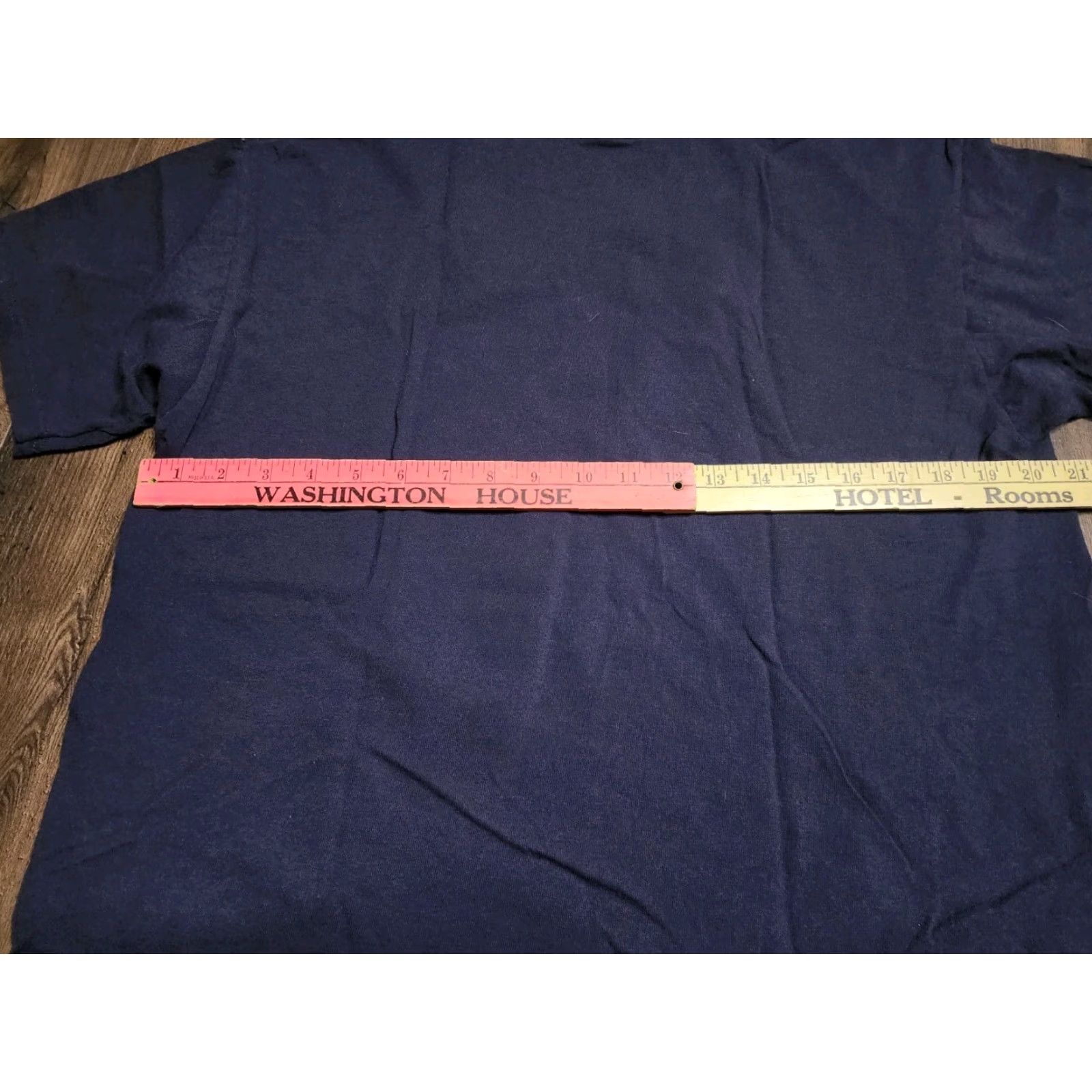 Anvil VINTAGE Anvil Christmas T-Shirt Mens L Blue Happy Holidays Toy Soldiers Crew Neck Short Sleeve Size US L / EU 52-54 / 3 - 3 Thumbnail