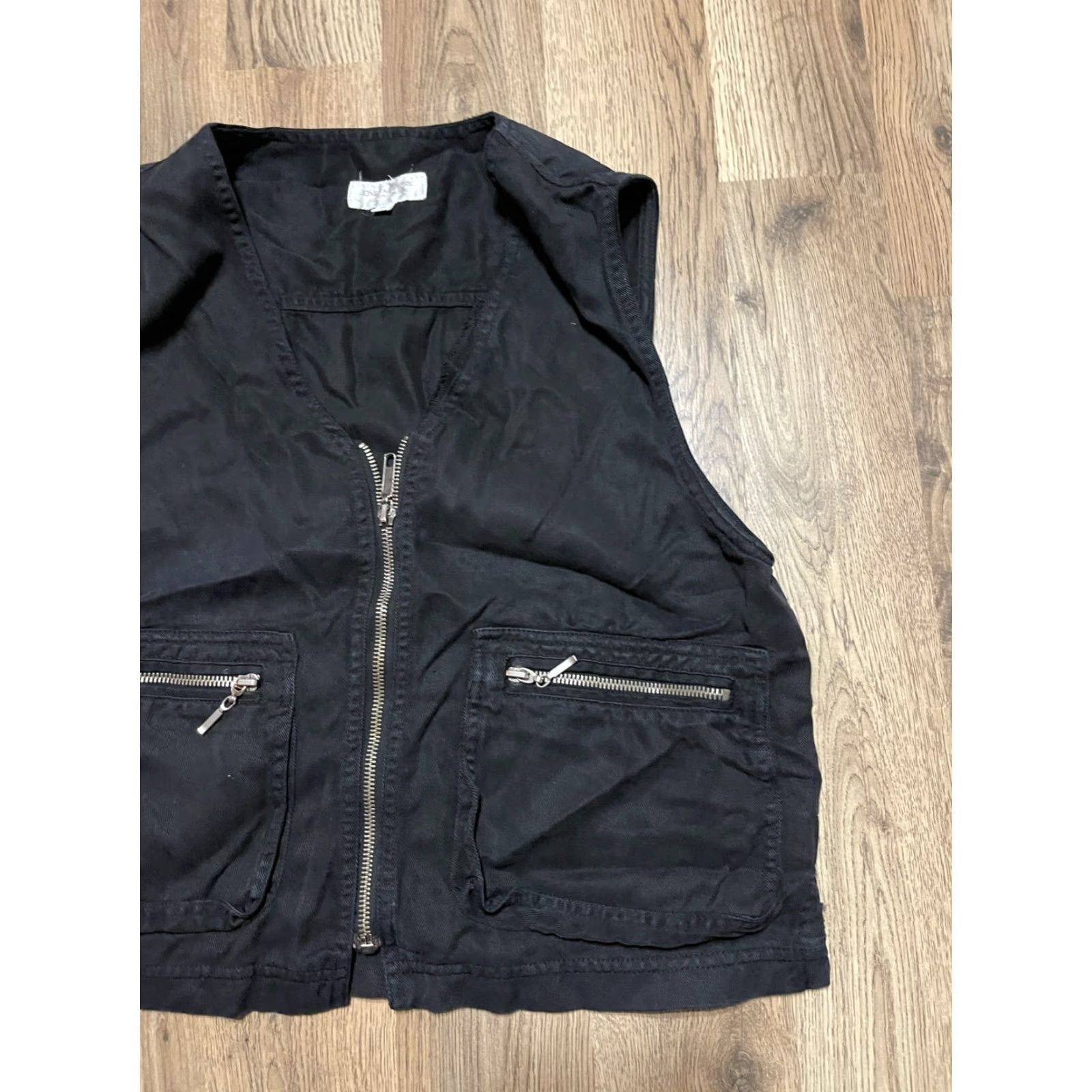 Jones New York Jones New York Jacket Women's Size Small Black Full Zip Pockets Zip Solid Polyester Regular Jacket Women Mens? No — adjust: Size S / US 4 / IT 40 - 3 Thumbnail