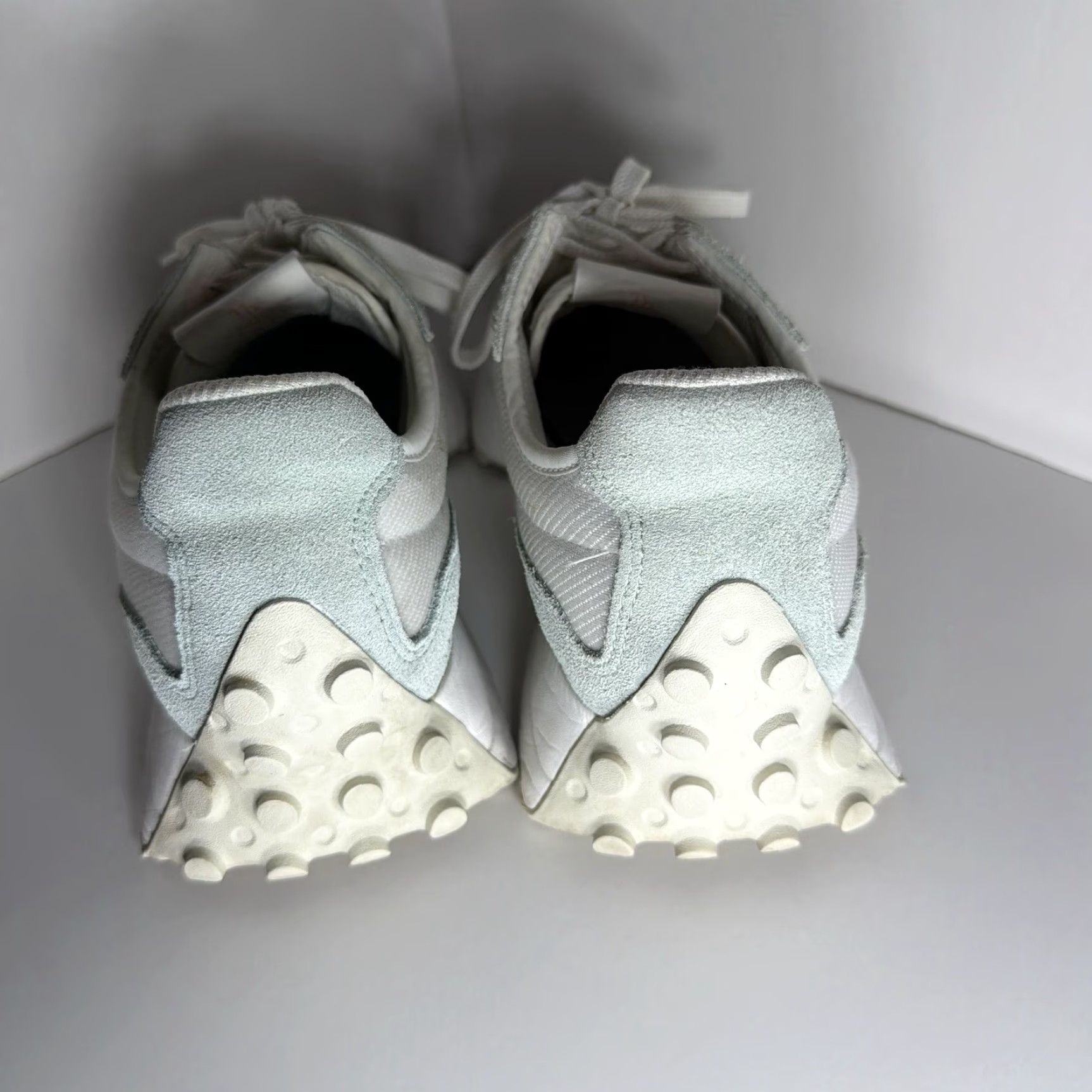 New Balance New Balance 327 Women’s 10 W Mint Green White Low Top Casual Sneakers Size L / US 10 / IT 46 - 5 Thumbnail