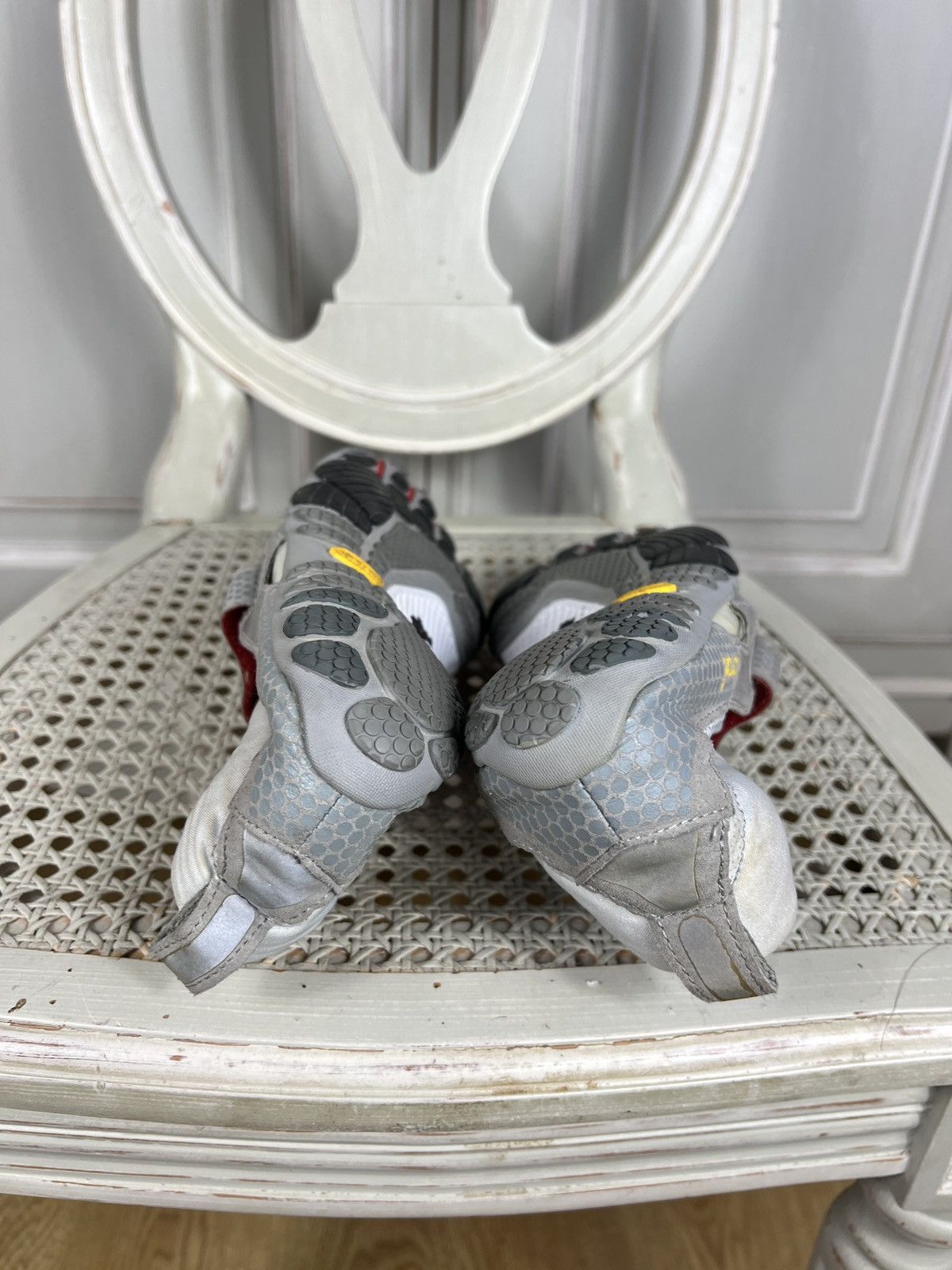 Vibram RARE VIBRAM FIVE FINGERS TRAINERS SLIP ON Size US 11.5 / EU 44-45 - 8 Thumbnail