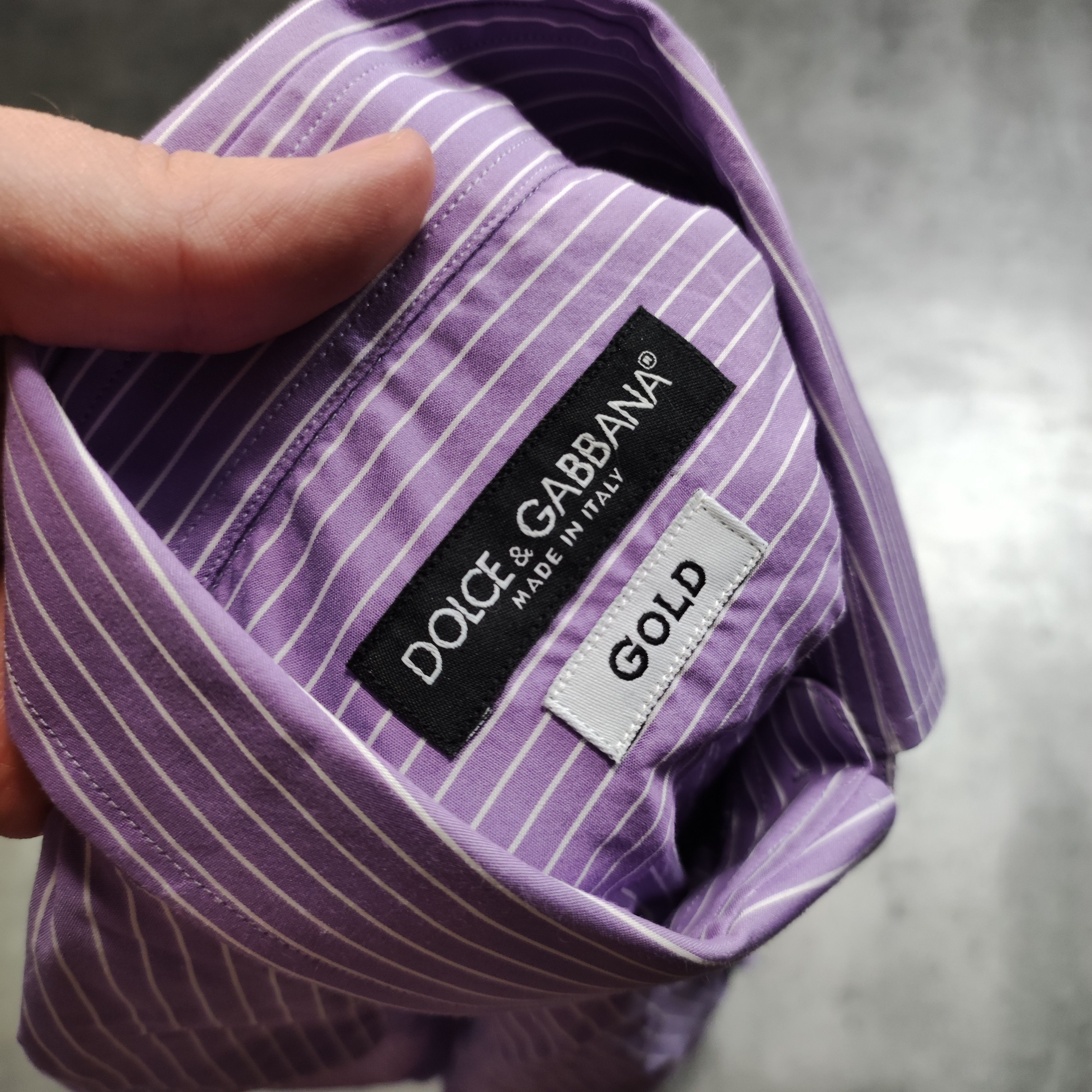 Dolce & Gabbana RARE Dolce & Gabbana Gold Luxury Purple Striped Logo Shirt Size US S / EU 44-46 / 1 - 6 Thumbnail