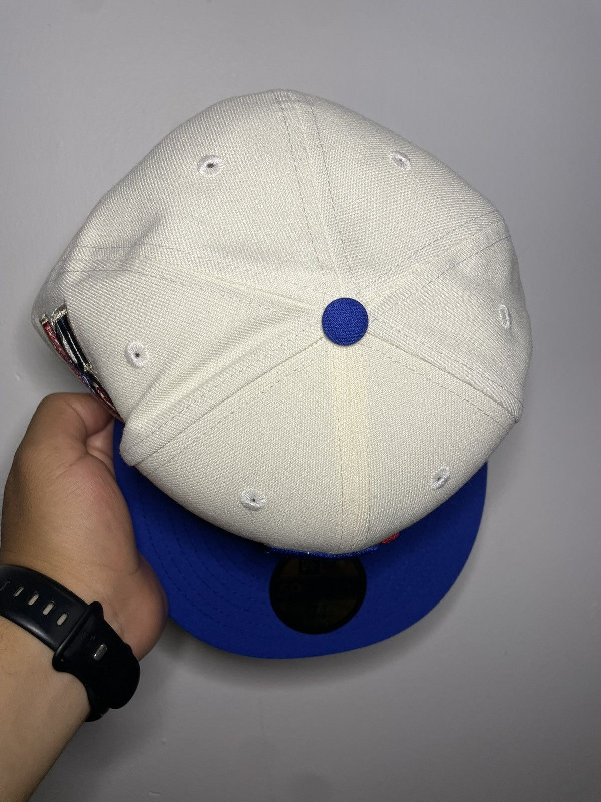 NFL × New Era Sz. 7 5/8 Brand New Buffalo Bills Fitted Hat Size ONE SIZE - 6 Thumbnail