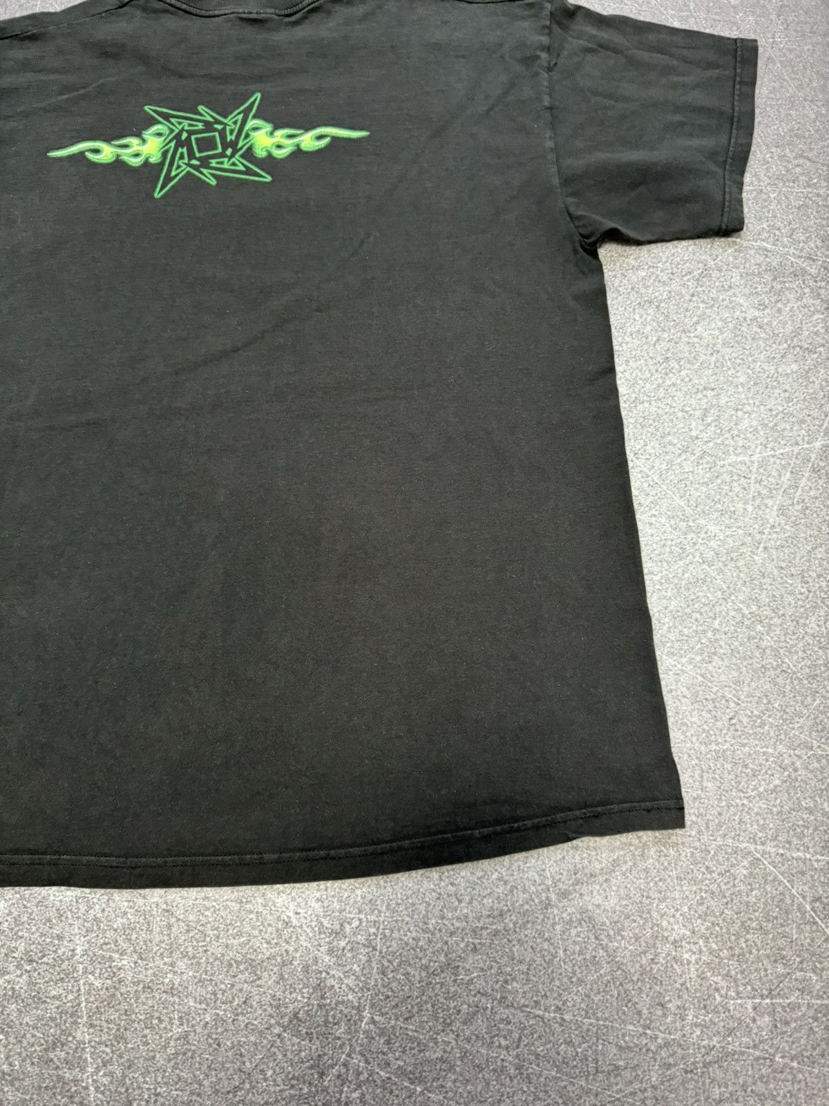 Band Tees Vintage Metallica 2002 Spell Out Fire Ninja Star Y2k Size US XL / EU 56 / 4 - 16 Thumbnail