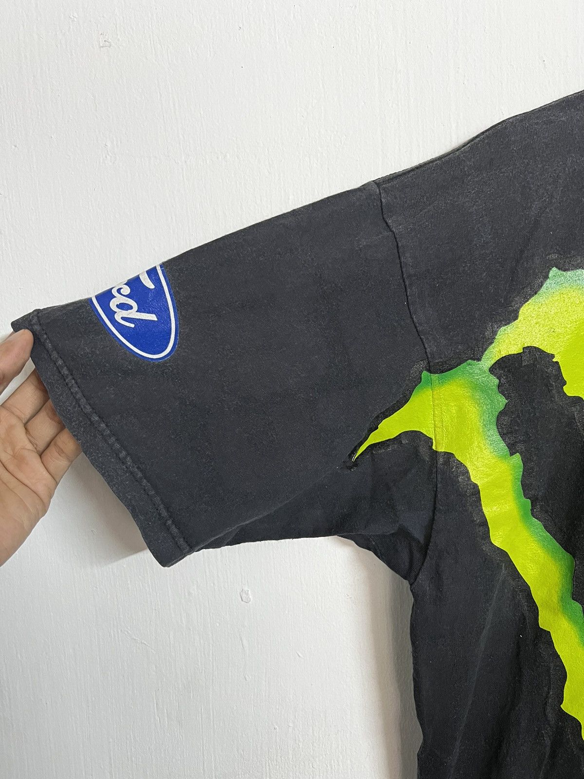 Vintage 🔥HOT DROPS🔥DC SHOES KEN BLOCK FORD VINTAGE TEE Size US L / EU 52-54 / 3 - 3 Thumbnail