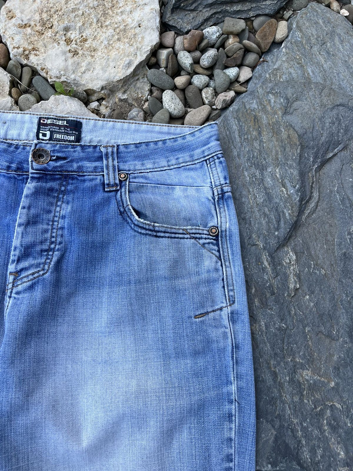 Diesel × Vintage Vintage Diesel freedom y2k baggy distressed thrashed jeans Size US 34 / EU 50 - 11 Thumbnail