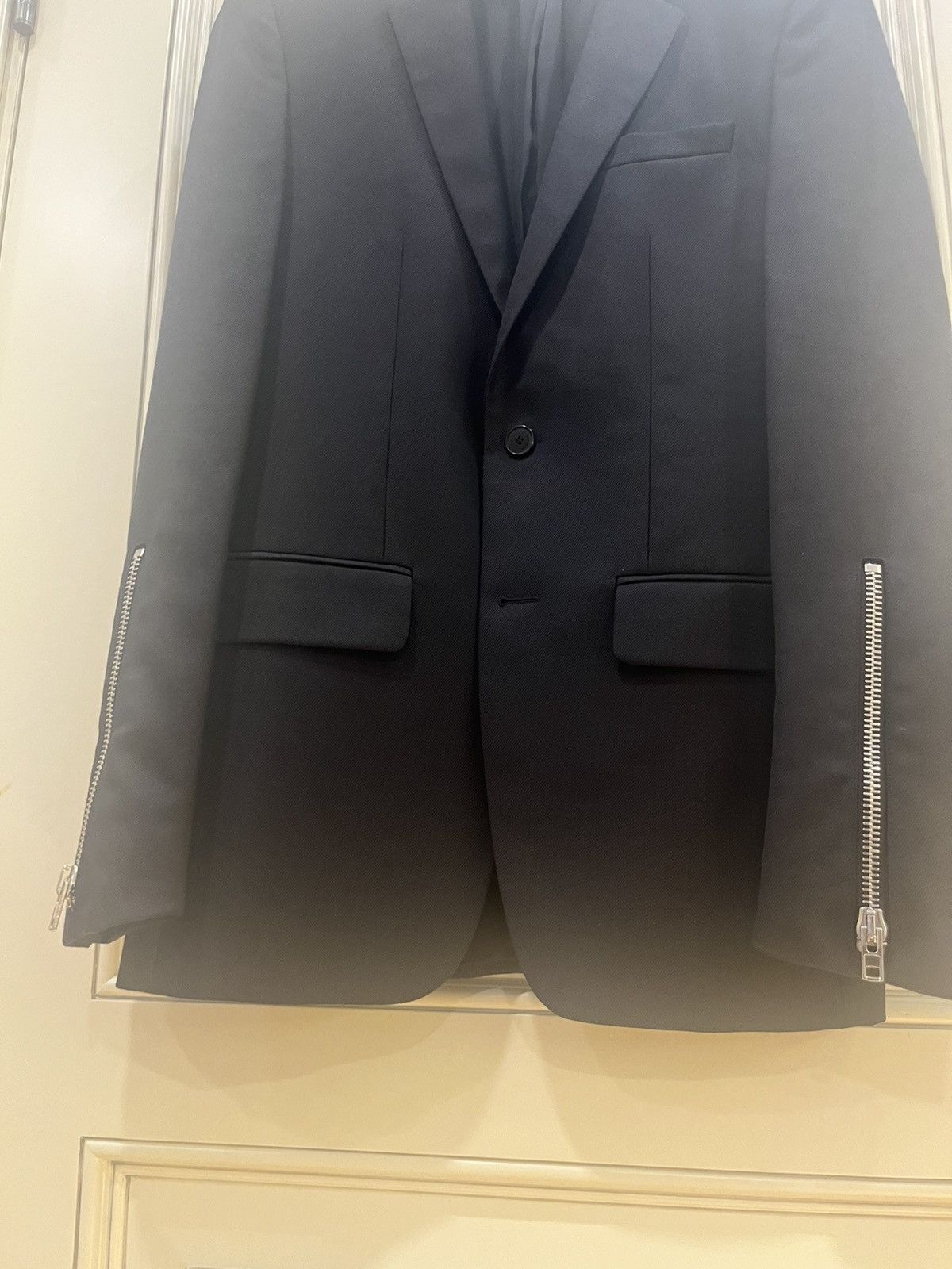 Givenchy zipper on sleeve blazer size46 Size 46R - 18 Thumbnail