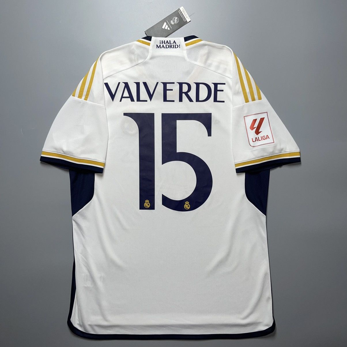 Adidas × Vintage NWT REAL MADRID 2023/2024 FOOTBALL HOME JERSEY #15 VALVERDE Size US L / EU 52-54 / 3 - 1 Thumbnail