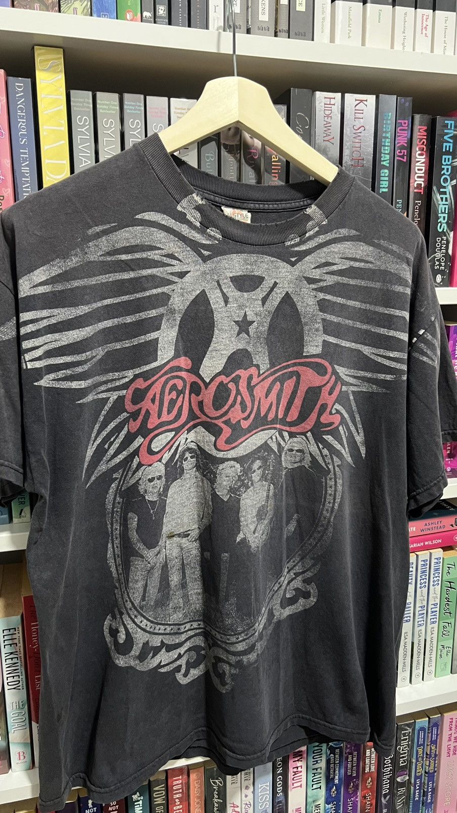 Aerosmith Aerosmith Band World Tour Tee Size US XL / EU 56 / 4 - 3 Thumbnail