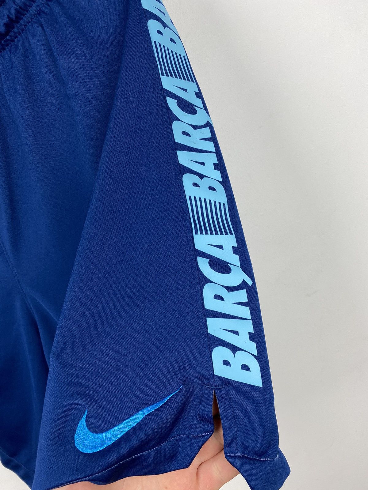 Nike Barcelona Nike Soccer Football Shorts PSG Arsenal Milan Size US 34 / EU 50 - 5 Thumbnail