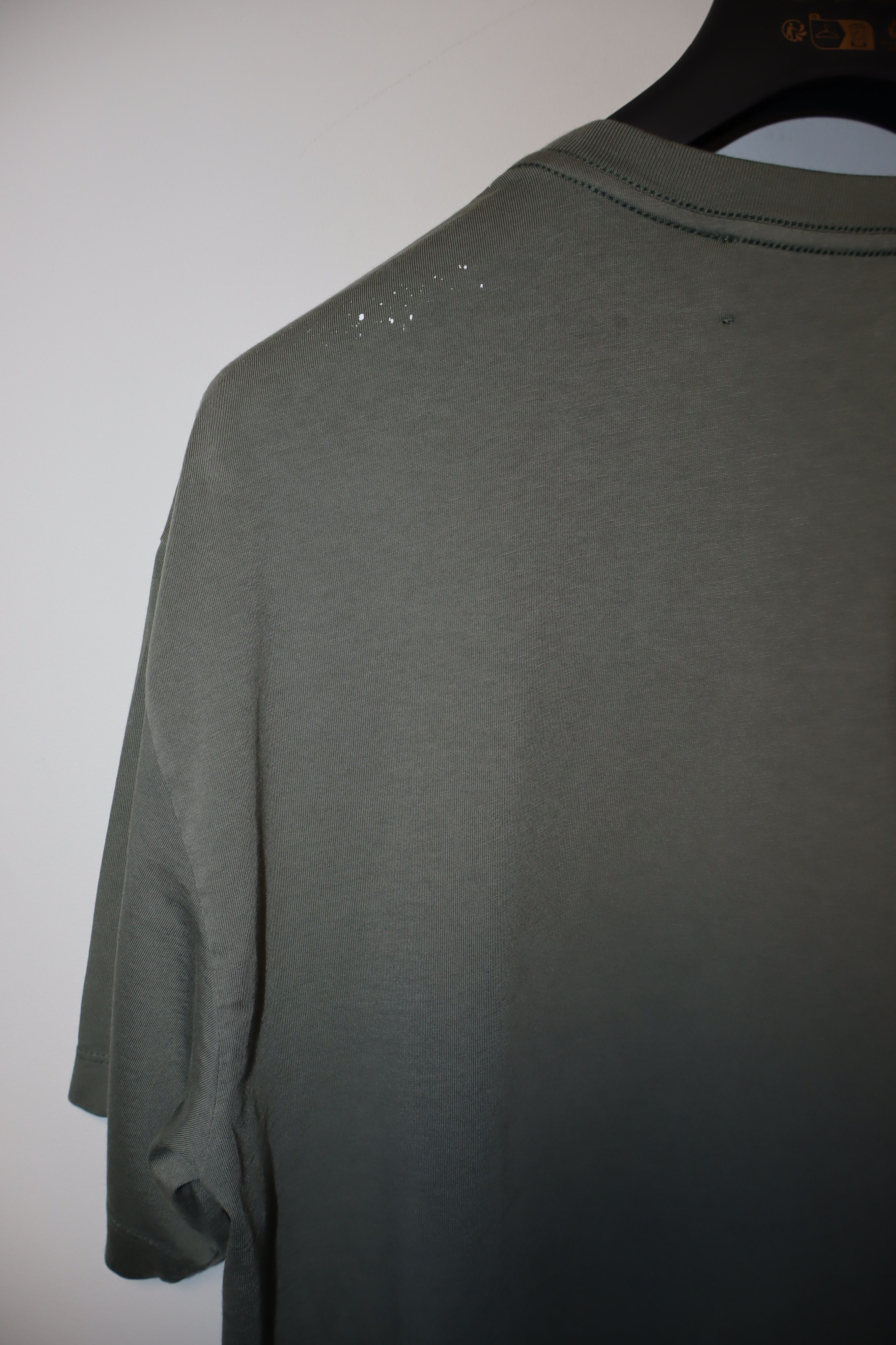 Faith Connexion Hand painted t-shirt Size US S / EU 44-46 / 1 - 7 Thumbnail