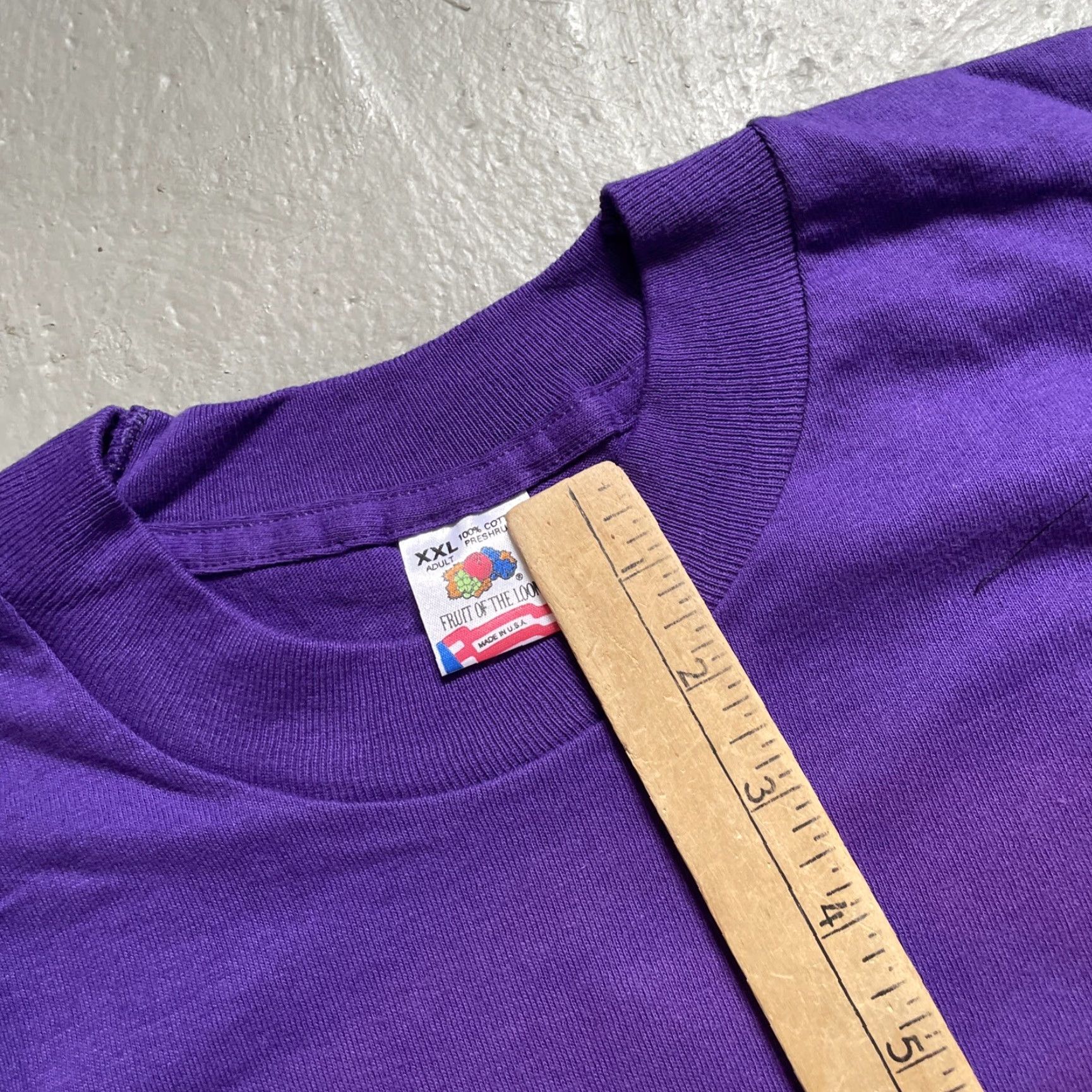 Fruit Of The Loom VINTAGE Trek Logo Promo Globe T-Shirt Nike? Size US XXL / EU 58 / 5 - 5 Thumbnail