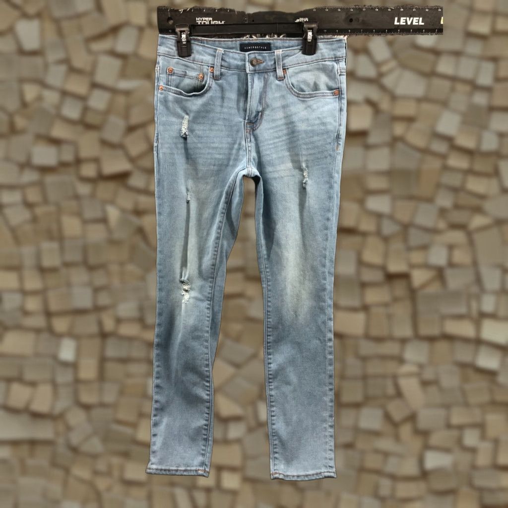 Aeropostale Aeropostale Jeans Skinny 30x32 Mens Mid Blue Wash Denim 5-Pocket Regular Fit Belt Loops"} Size US 30 / EU 46 - 1 Thumbnail