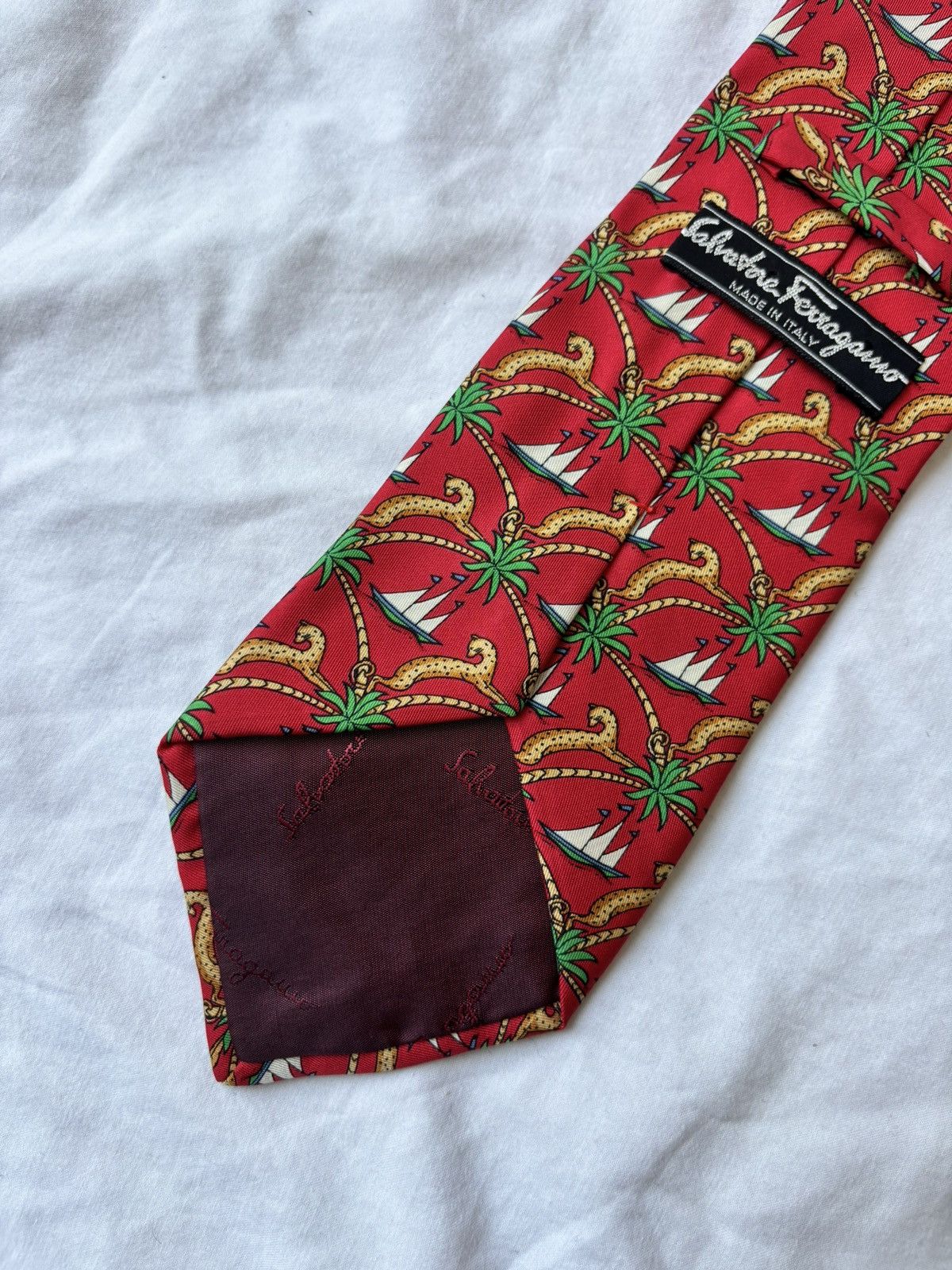 Salvatore Ferragamo Vintage Salvatore Ferragamo Silk Tie - Tropical Print Size ONE SIZE - 3 Thumbnail