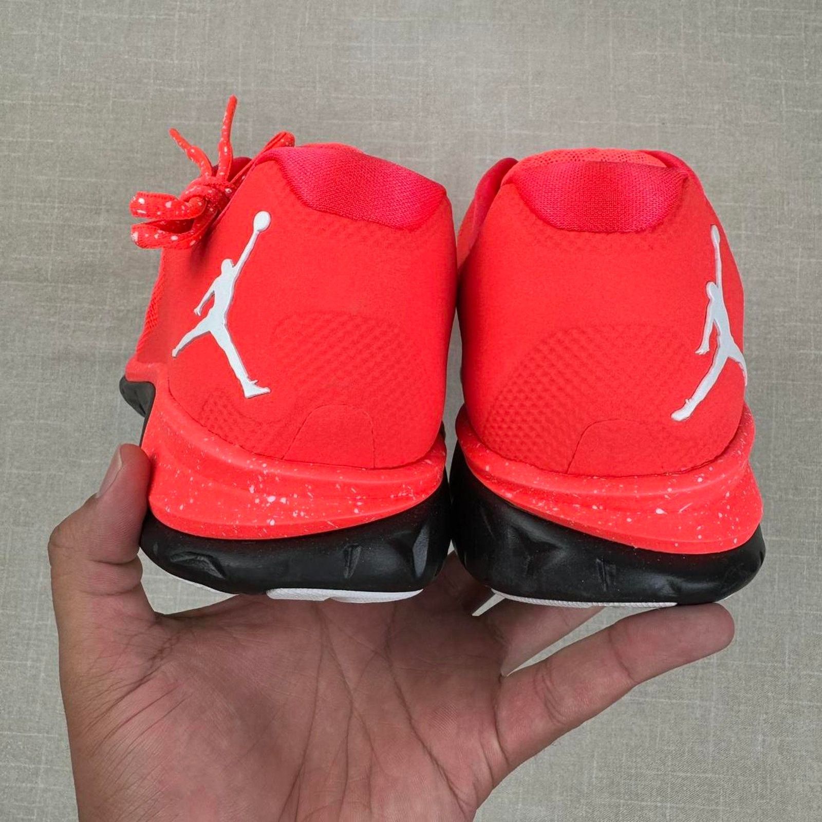 Jordan Brand 🖤 2015 Jordan Flight Runner 2 "Infrared 23" 8M Size US 8 / EU 41 - 5 Thumbnail