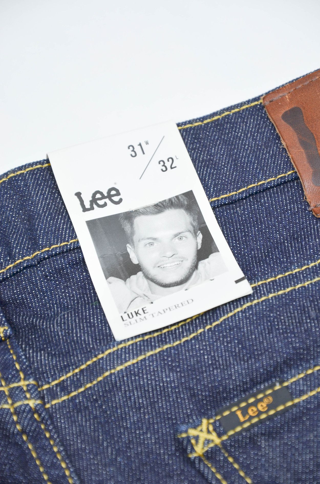 Lee Lee Luke Slim Tapered Jeans – 31/32 (Bangladesh) Size US 31 - 12 Thumbnail