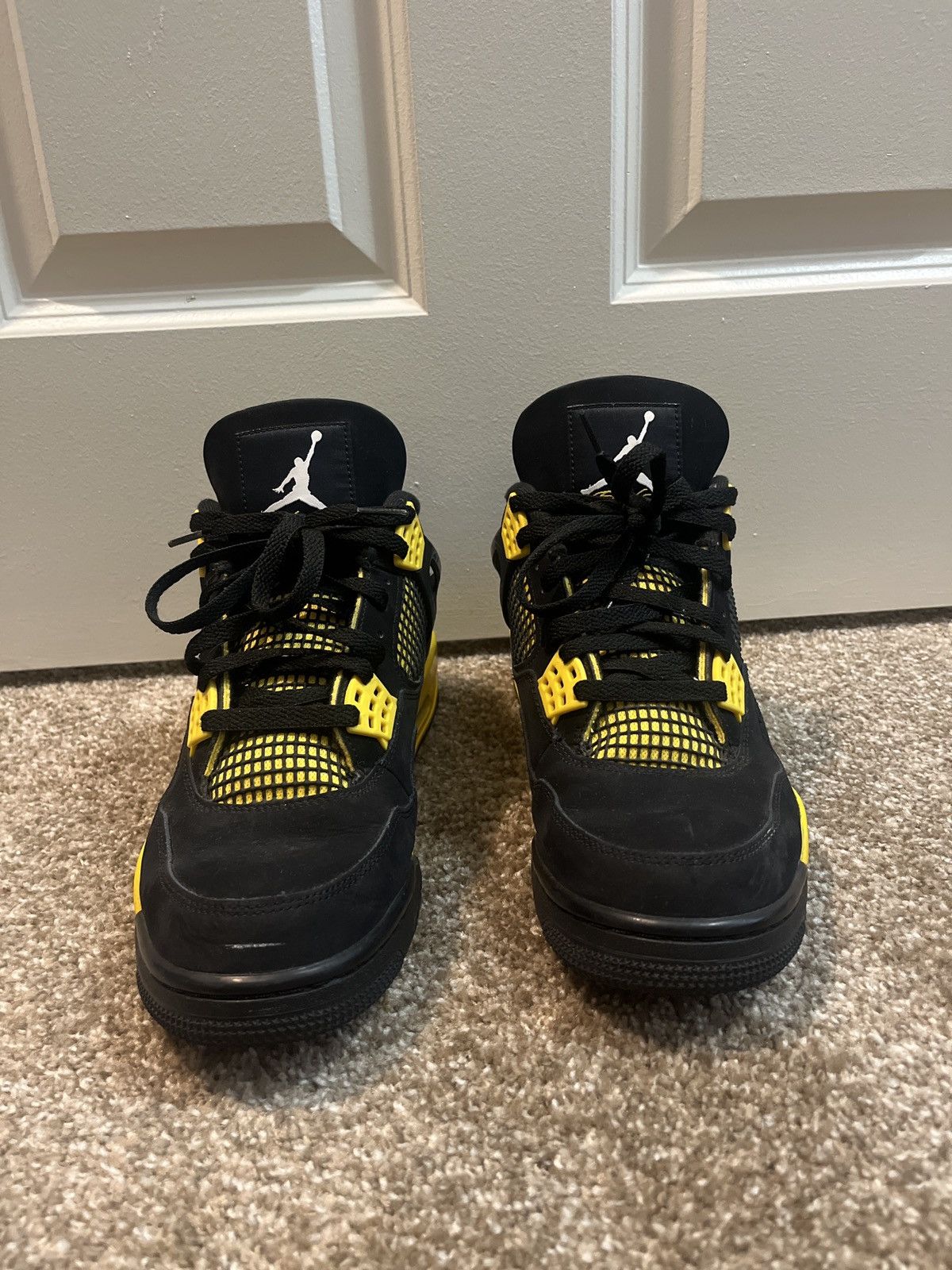 Jordan Brand Jordan 4 Thunder Size US 10.5 / EU 43-44 - 4 Thumbnail