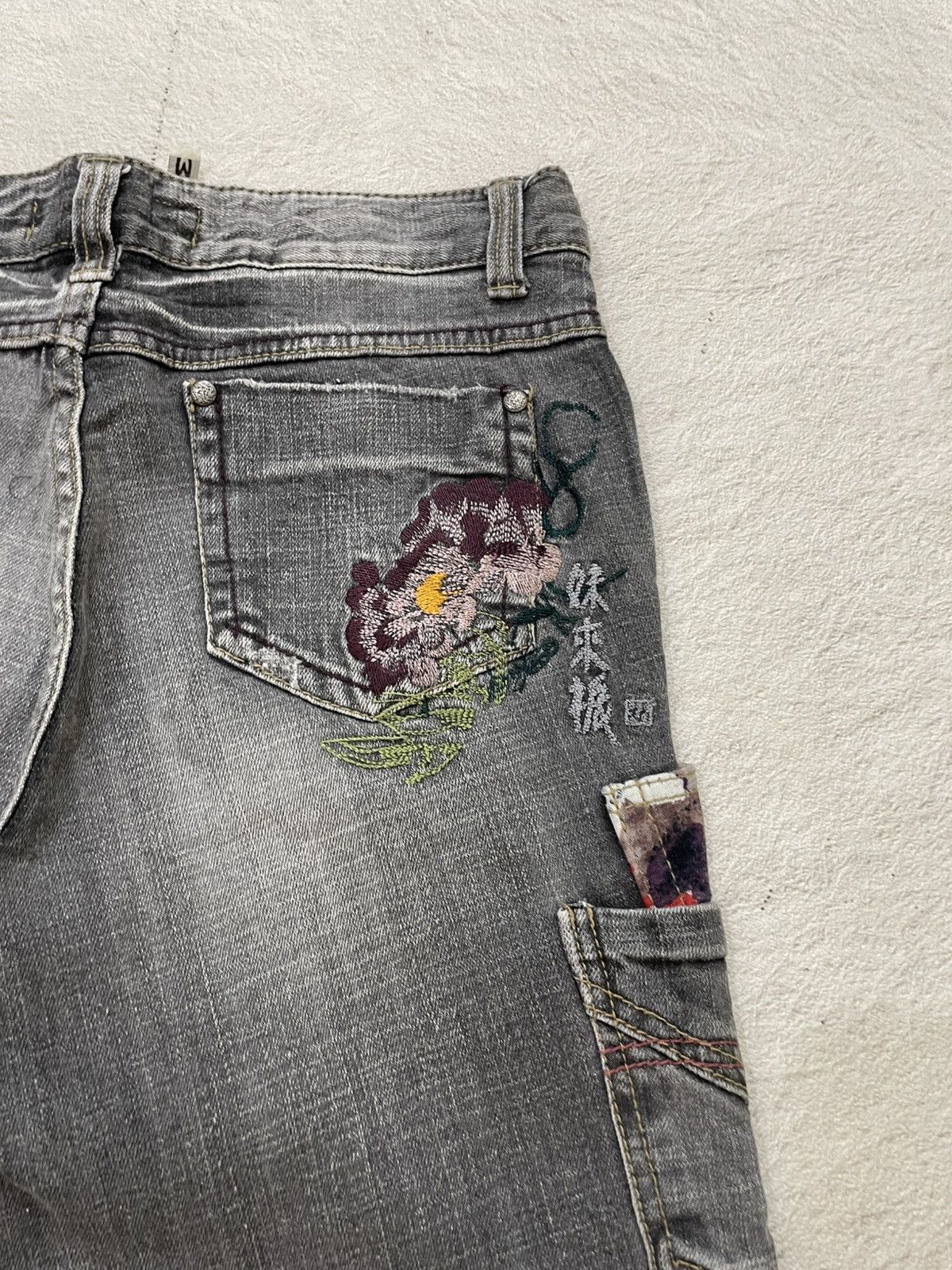 Japanese Brand 2000s Jorts Cargo Embroidered Japan Y2K Outseam 30 in Size 29" - 7 Thumbnail